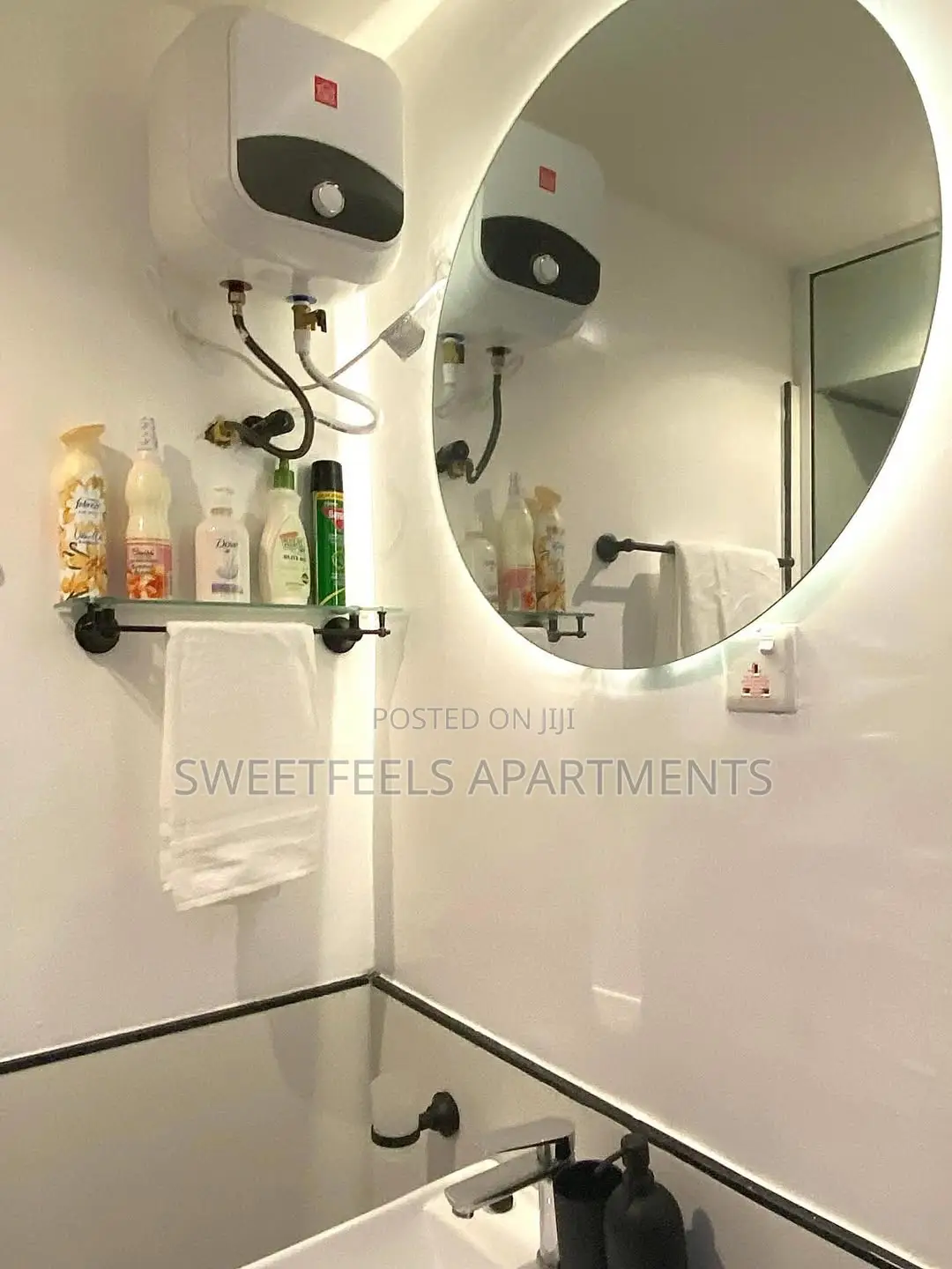 Elysian Fully Serviced Studio Loft Apartment