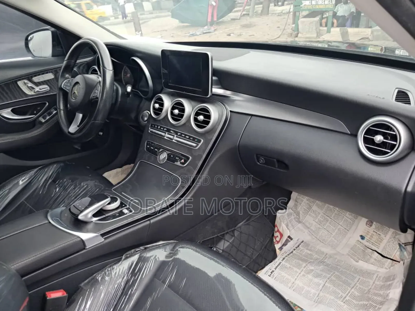 Mercedes-Benz C300 Sport 4Matic Sedan AWD (2.0L 4cyl 7A) 2017 Black