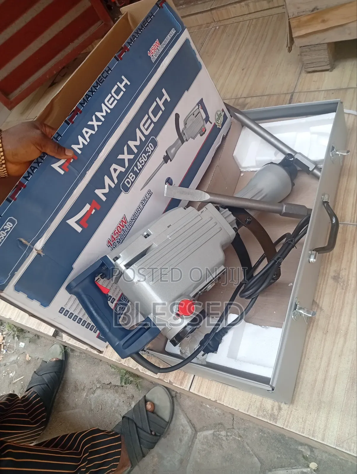 Jackhammer/ Demolition Breaker 145w Maxmech