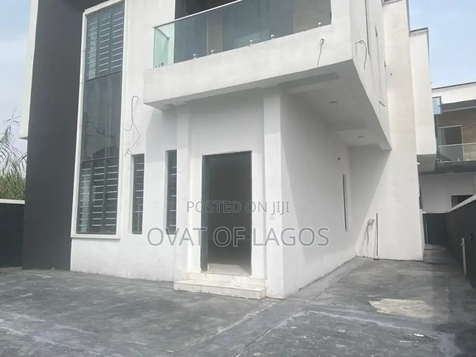 5bdrm Duplex in Harris Drive, VGC / Ajah for sale