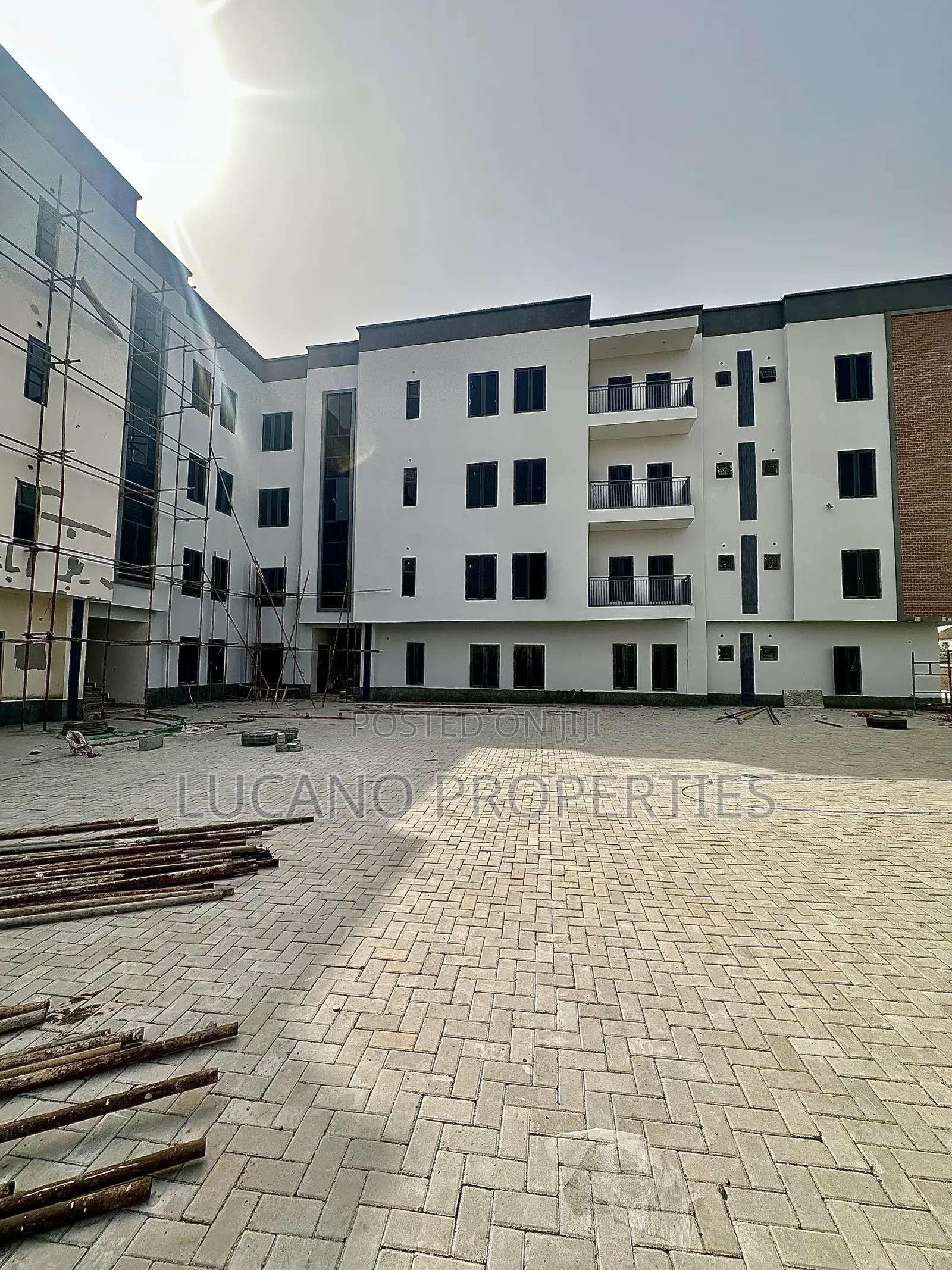 3bdrm Block of Flats in Jahi District for sale