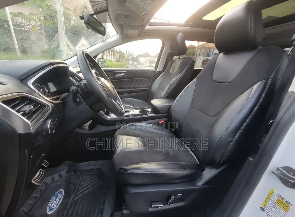 Ford Edge Titanium 4dr AWD 2017 White