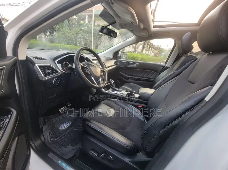 Ford Edge Titanium 4dr AWD 2017 White