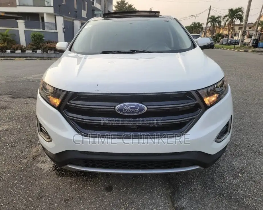Ford Edge Titanium 4dr AWD 2017 White