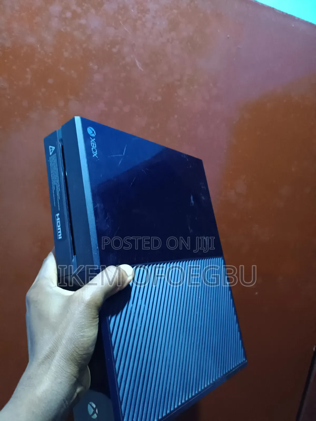 Xbox One With 8 Games but It Is Console Only,No Pad ,No Adapter