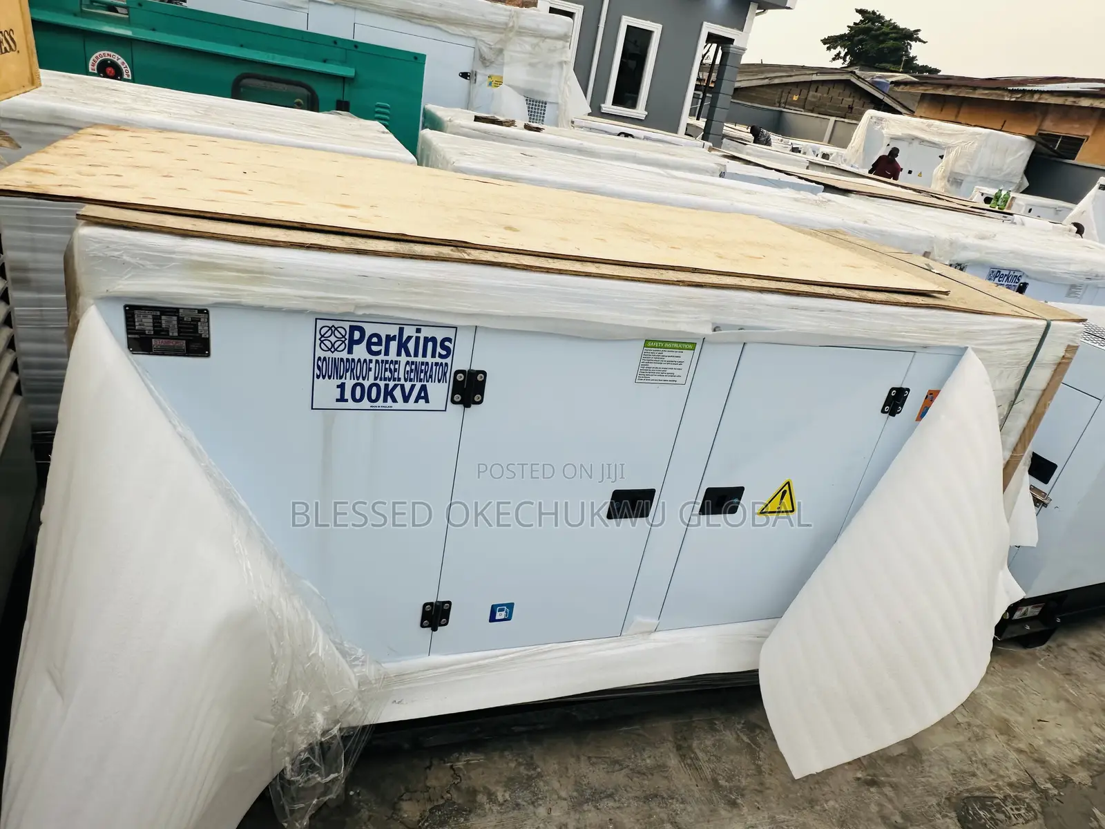Direct 100kva Perkins Soundproof Generator With Warranty