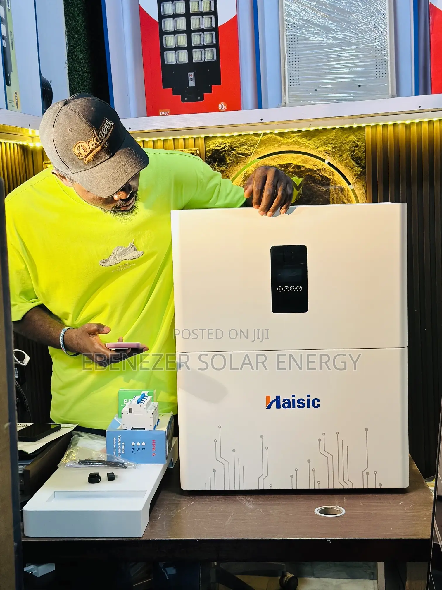 8kwh Haisic Stackable Lithium With 4.2kva Hybrid Inverter