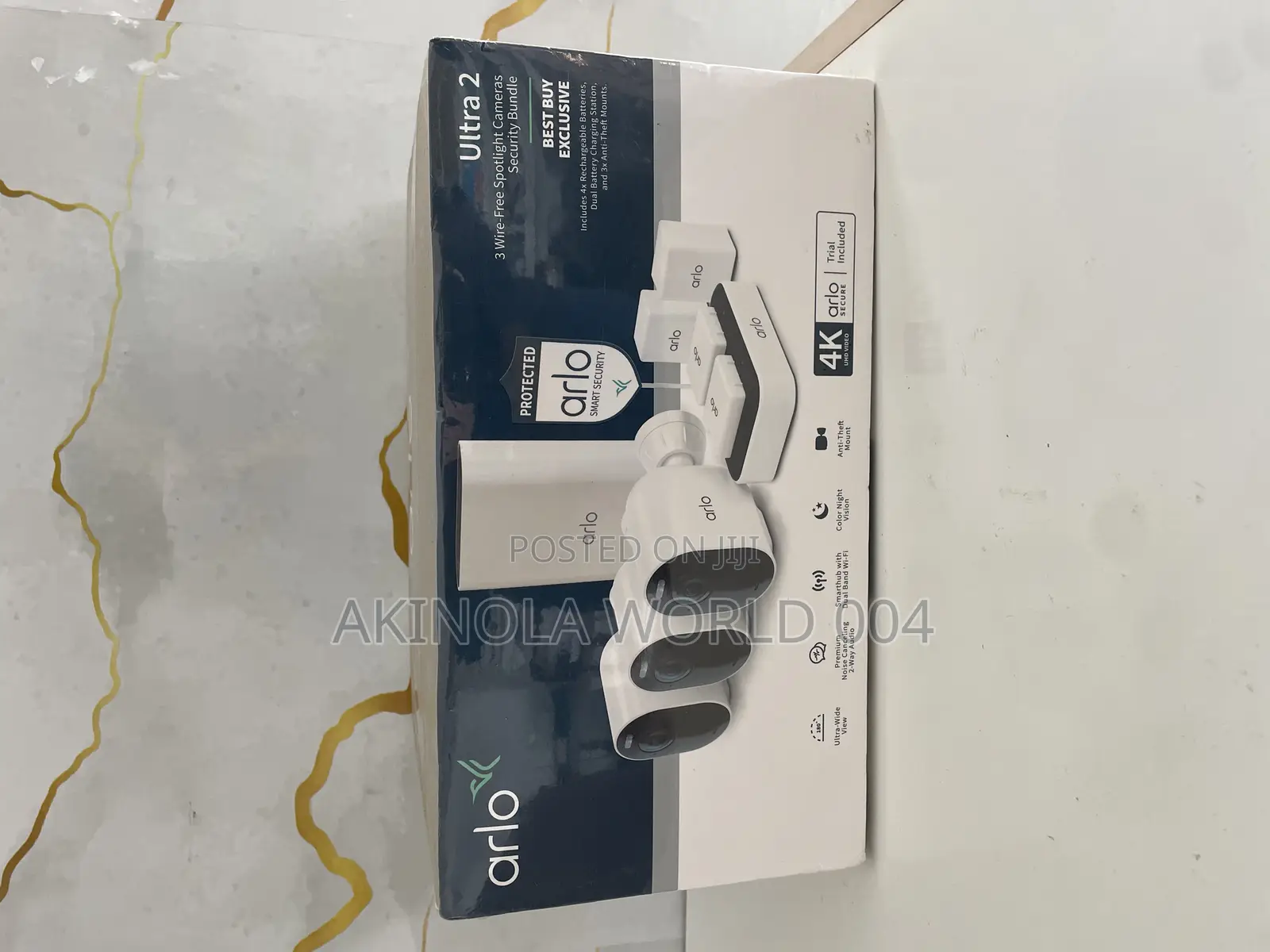 Brand New Arlo Ultra 2 Security Camera +Smart Hub