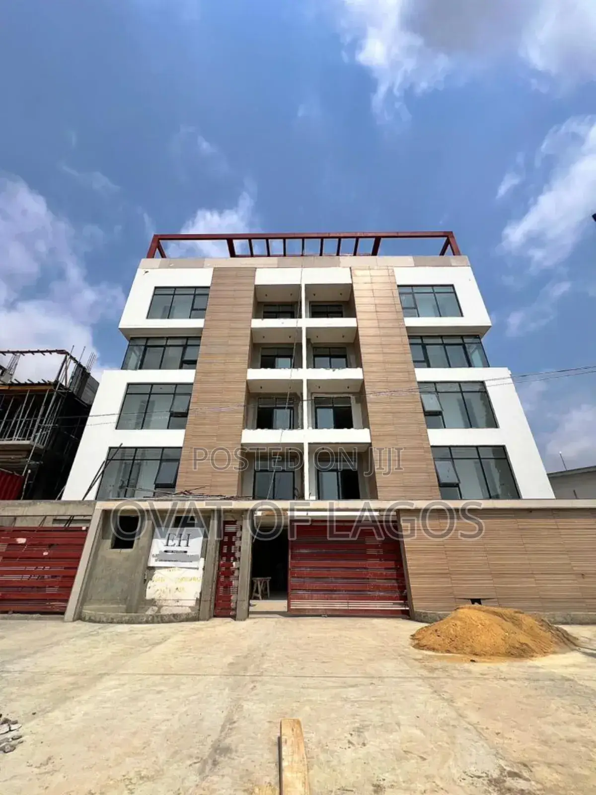 2bdrm Apartment in Lekki Phase1 for sale