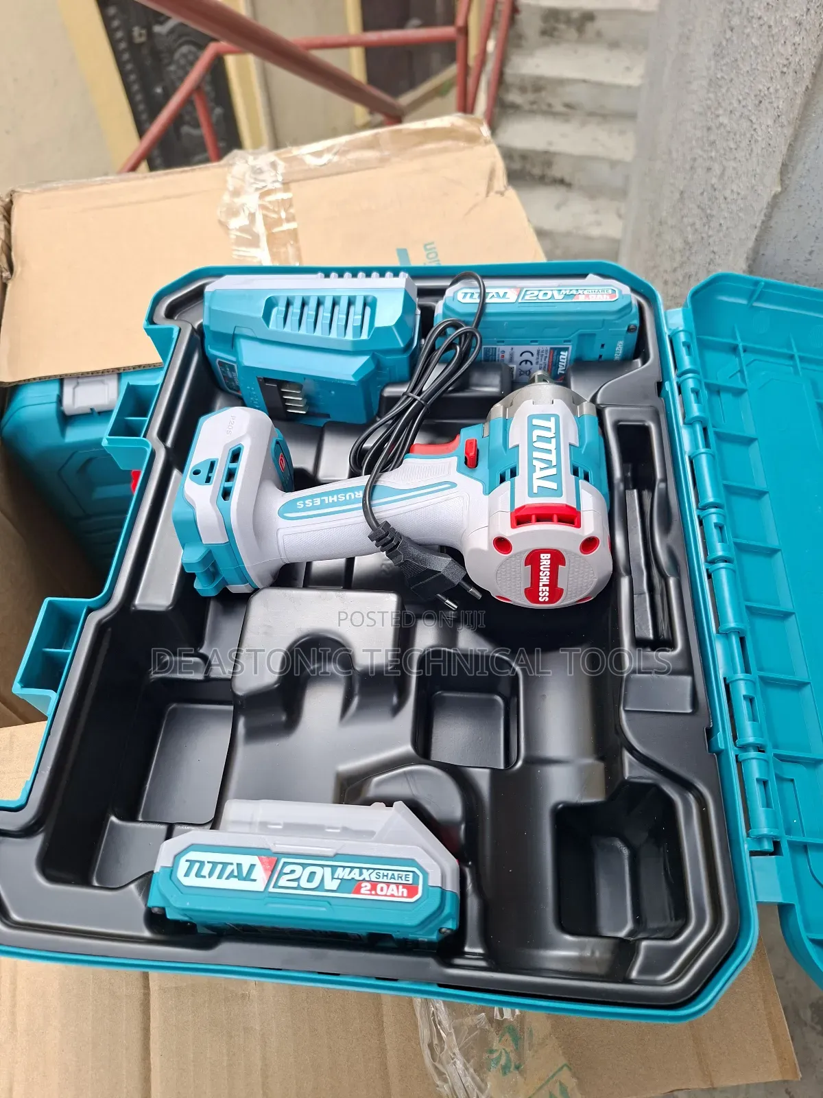 Total
Cordless Impact Wrench-20v-Tiwli2040