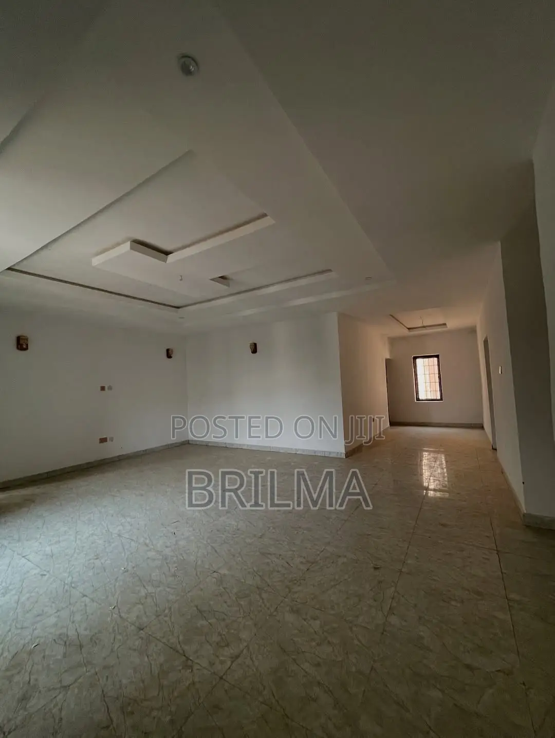3bdrm Block of Flats in Durumi for sale
