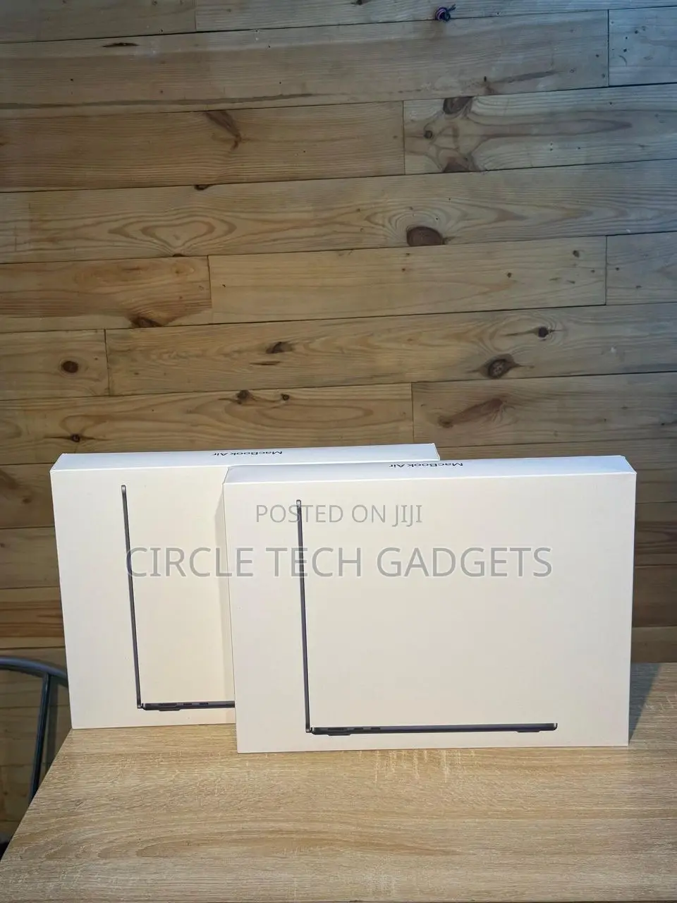 New Laptop Apple MacBook Air 2025 M4 15-Inch 16GB Apple M4 SSD 256GB