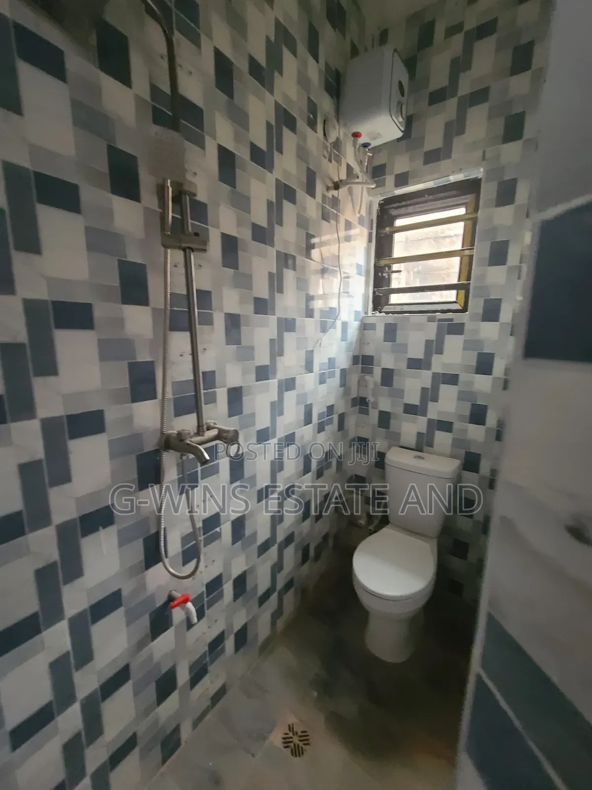 2bdrm Apartment in Okhuoromi Off, Benin City for rent