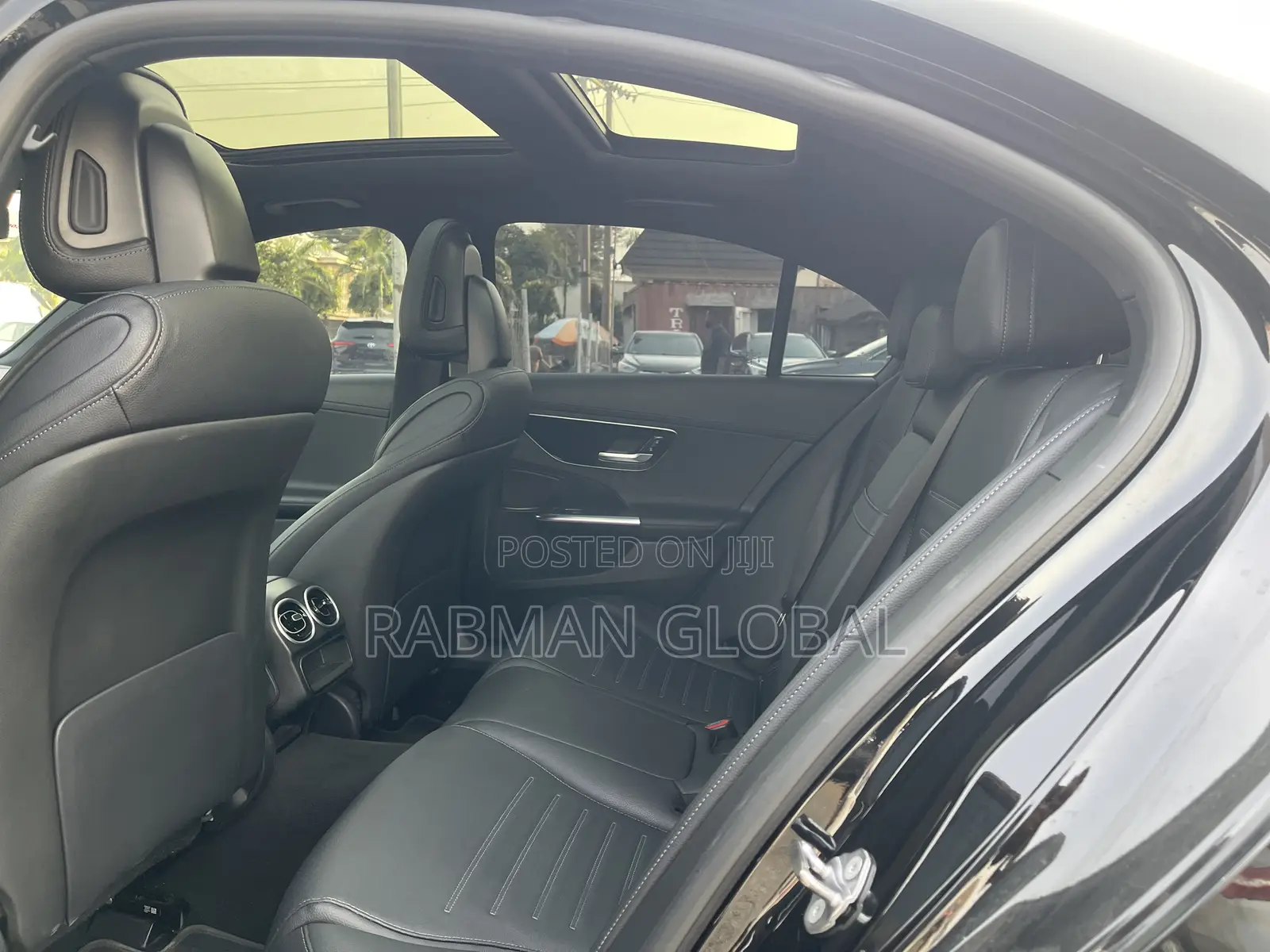 Mercedes-Benz C300 2022 Black