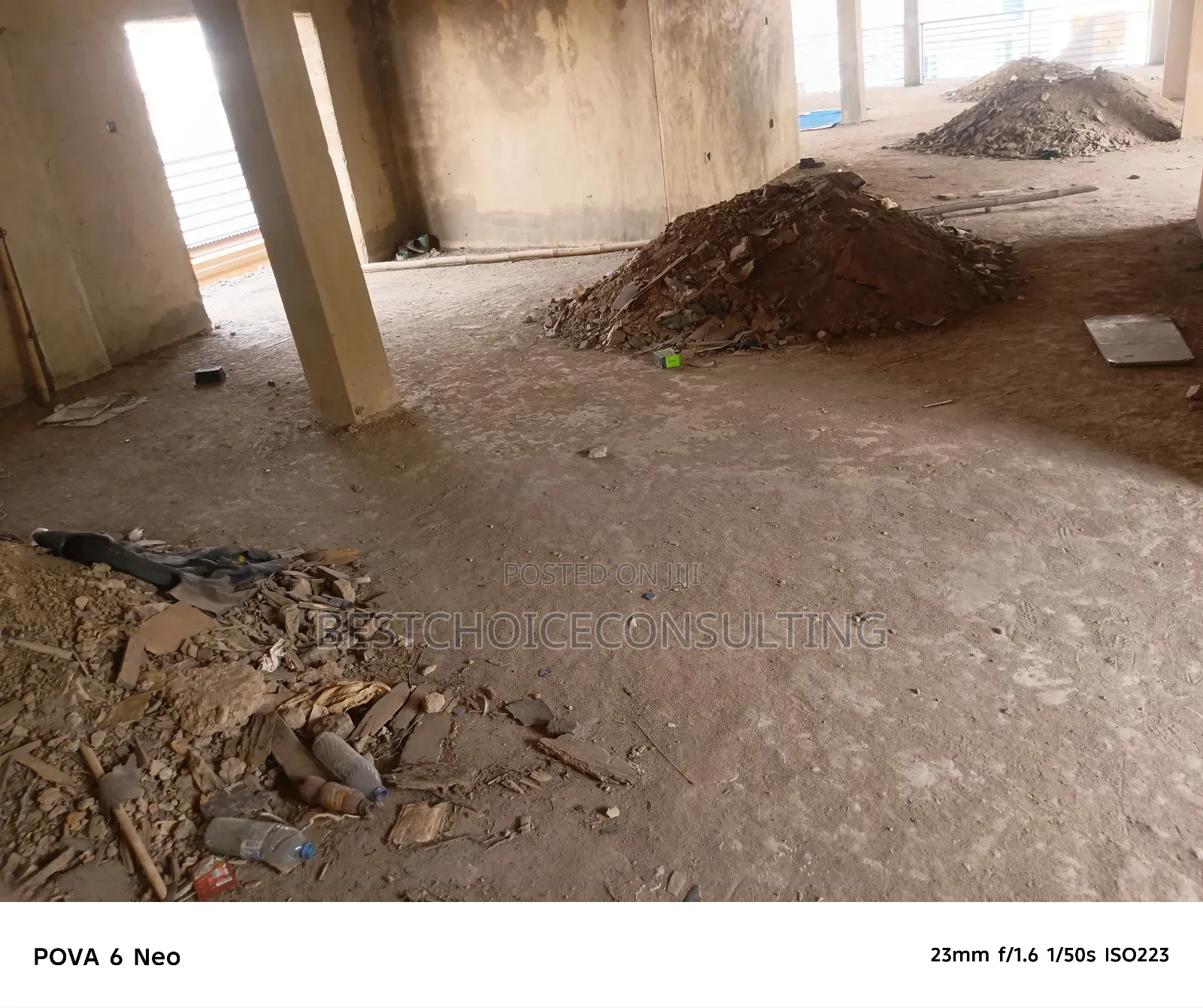 A Spacious Opened Commercial Space