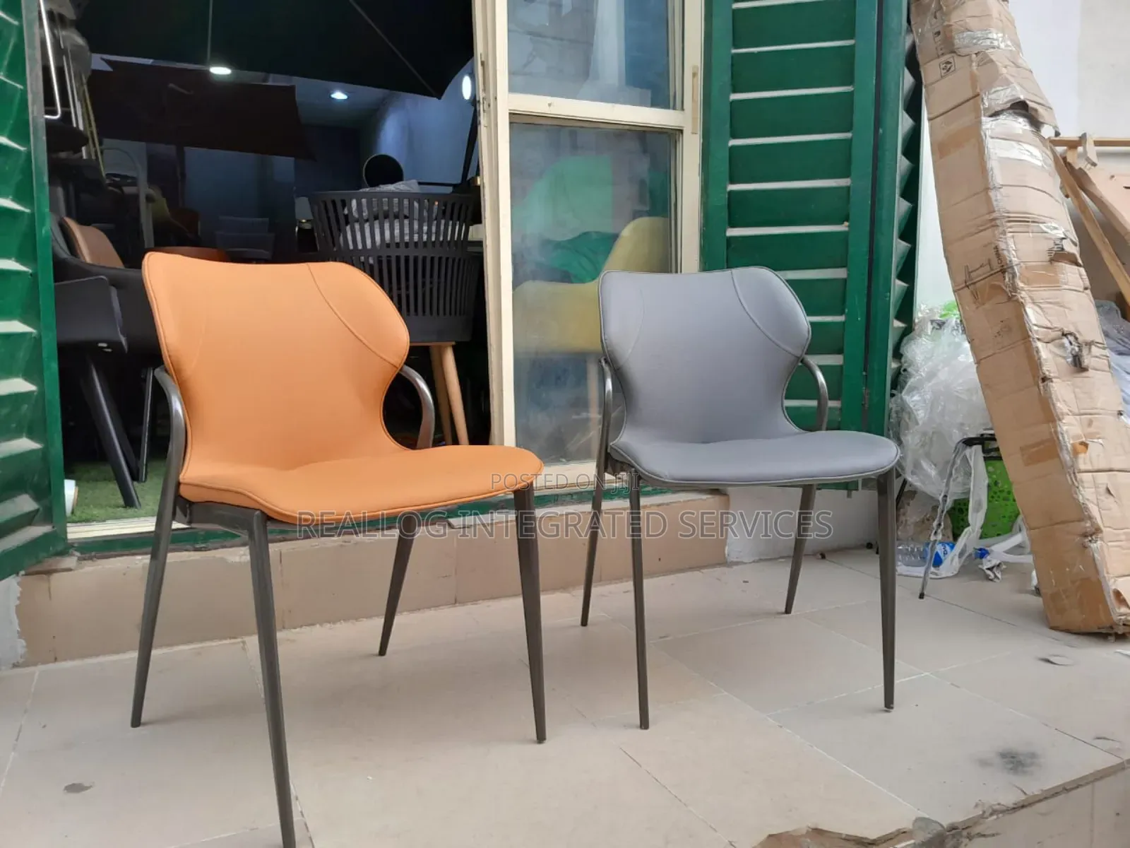 Modern Chairs