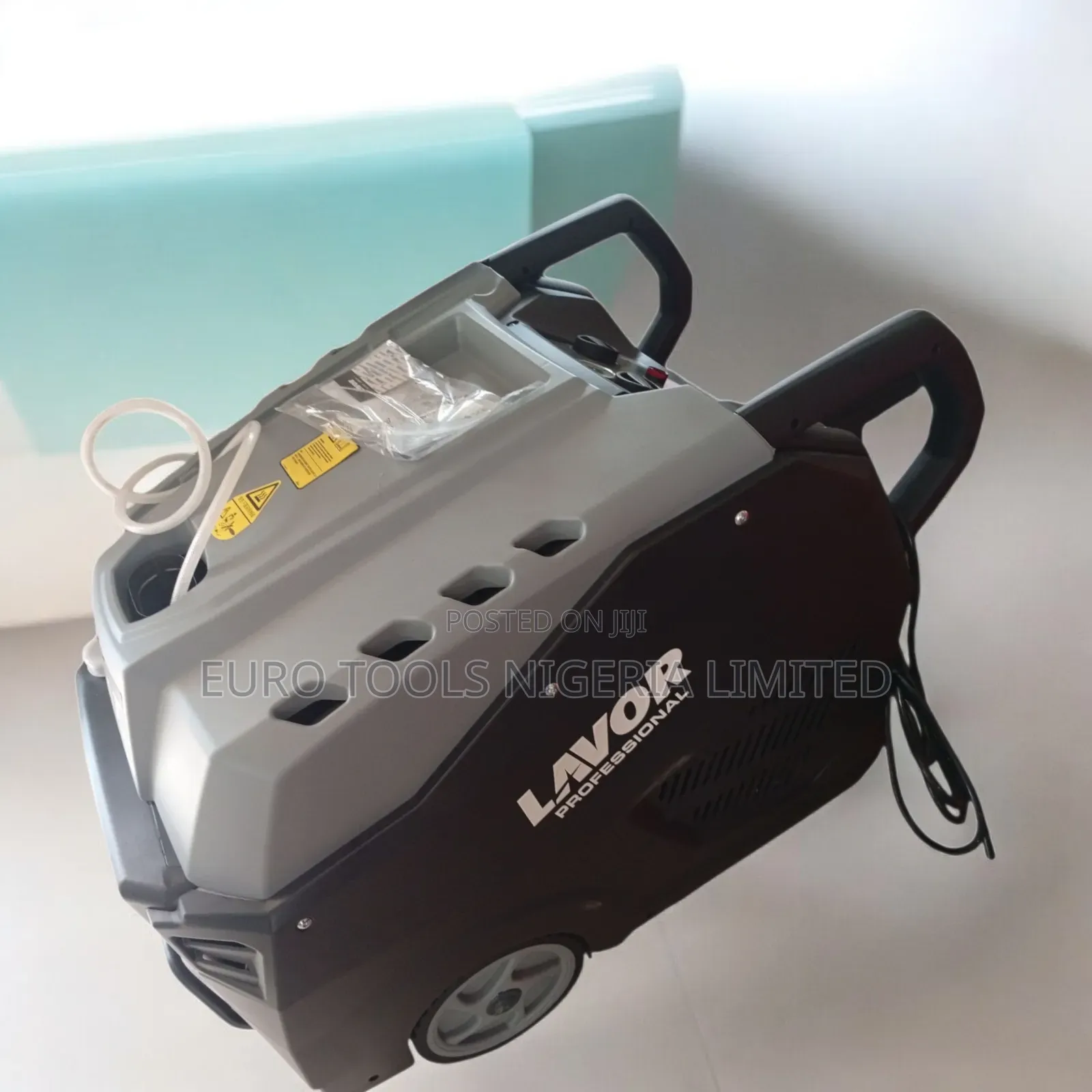 Hot and Cold Pressure Washer