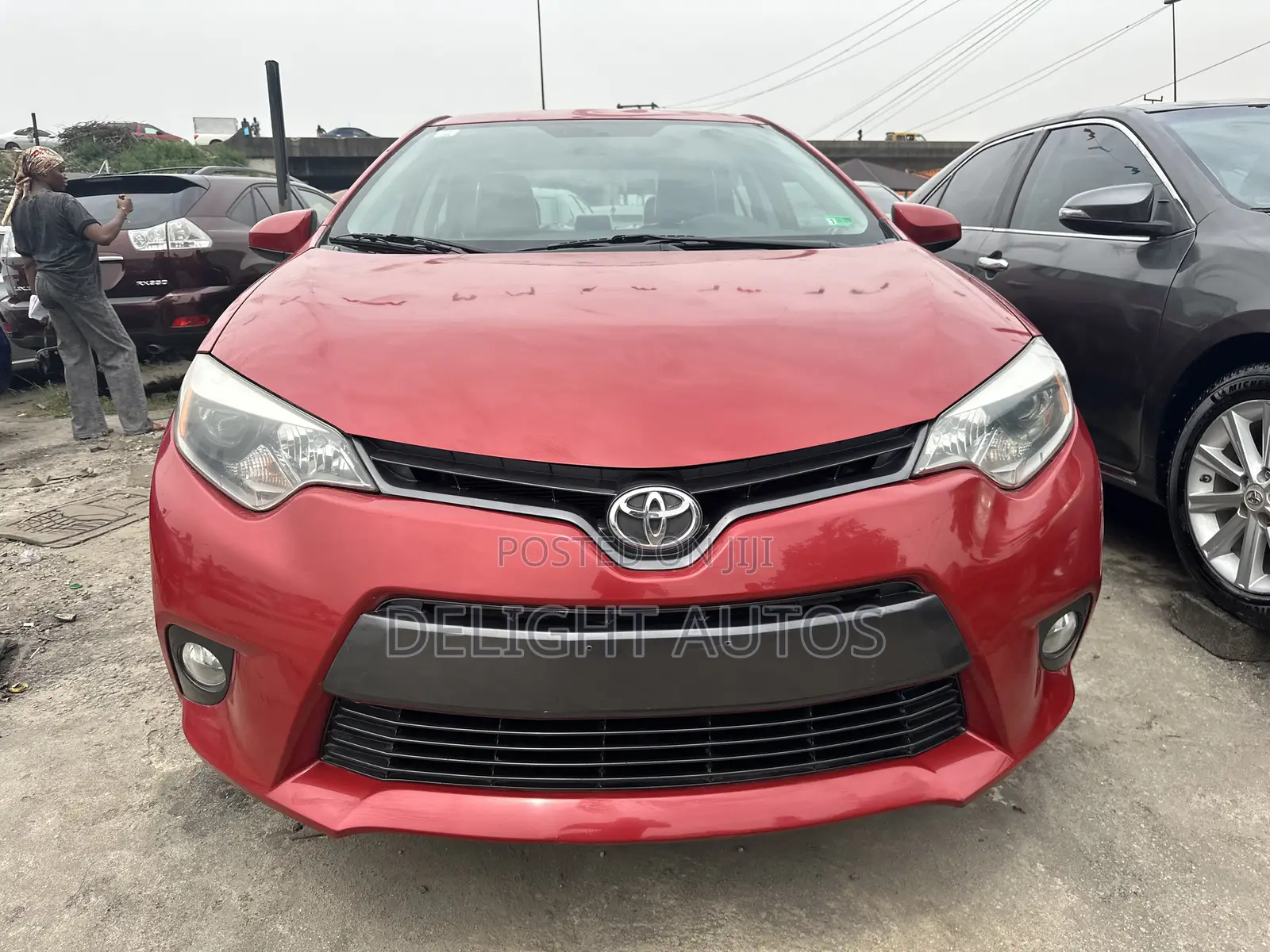 Toyota Corolla LE 4dr Sedan (1.8L 4cyl CVT) 2015 Red