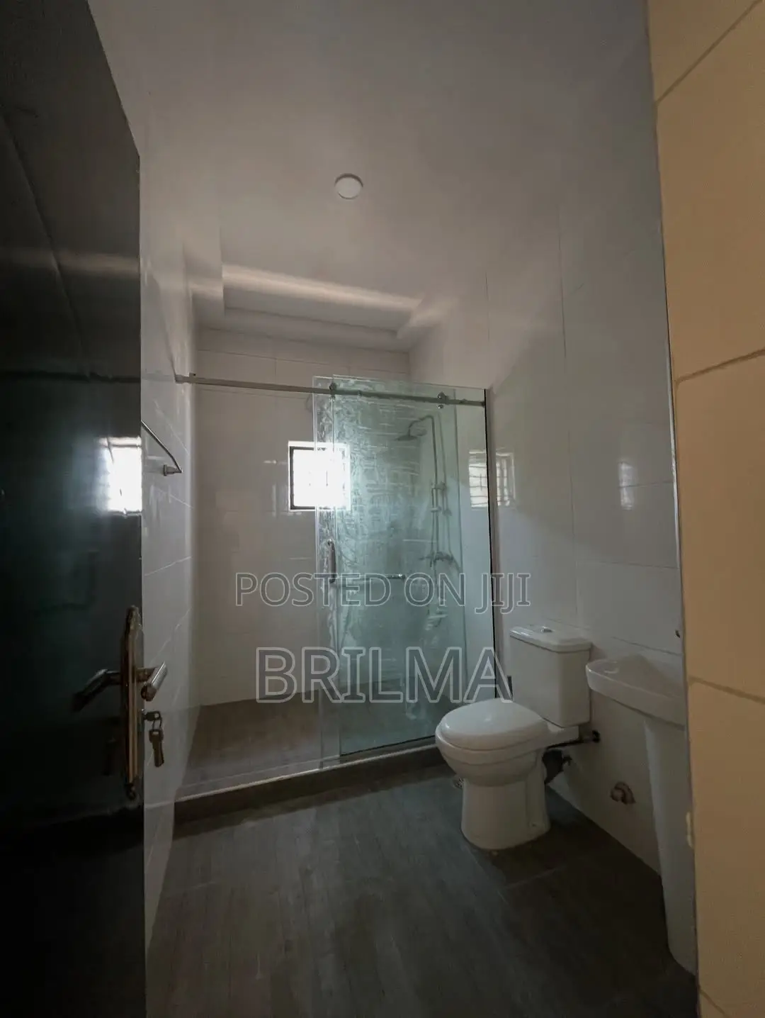 4bdrm Duplex in Mabushi for sale