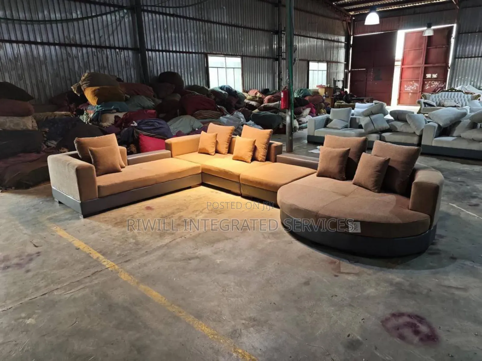 Plush Sofa Seven Seaters