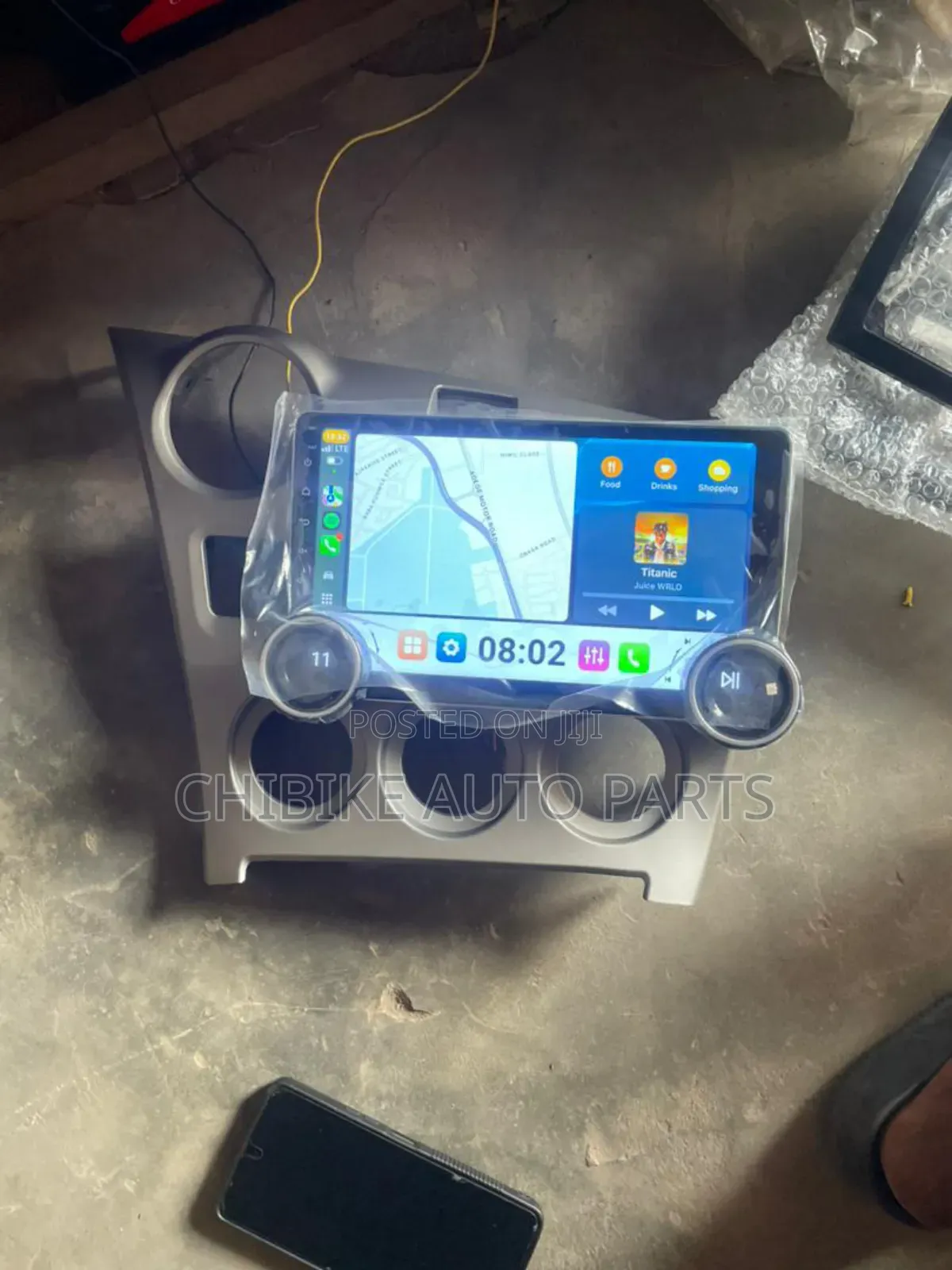 Toyota Matrix 2010 Two Nob Navigation Apple Carplay/Reverse Camera