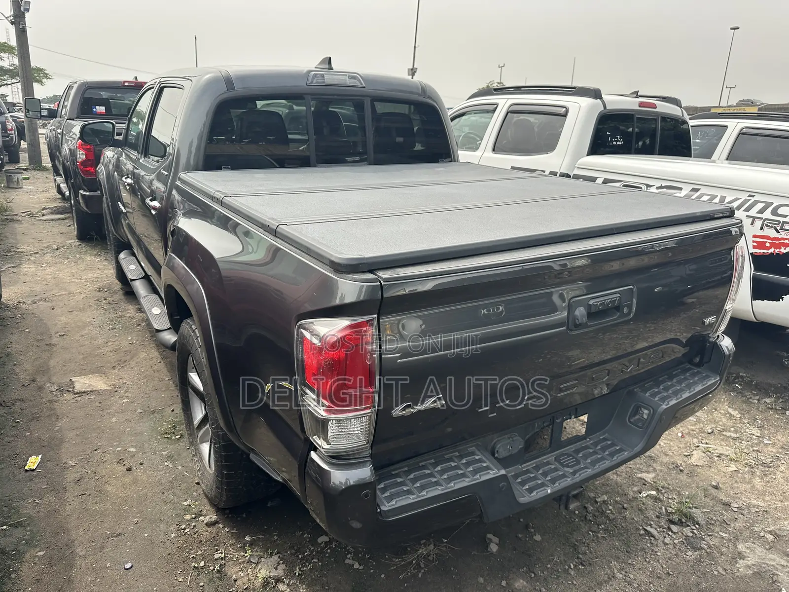 Toyota Tacoma Limited 2018 Gray