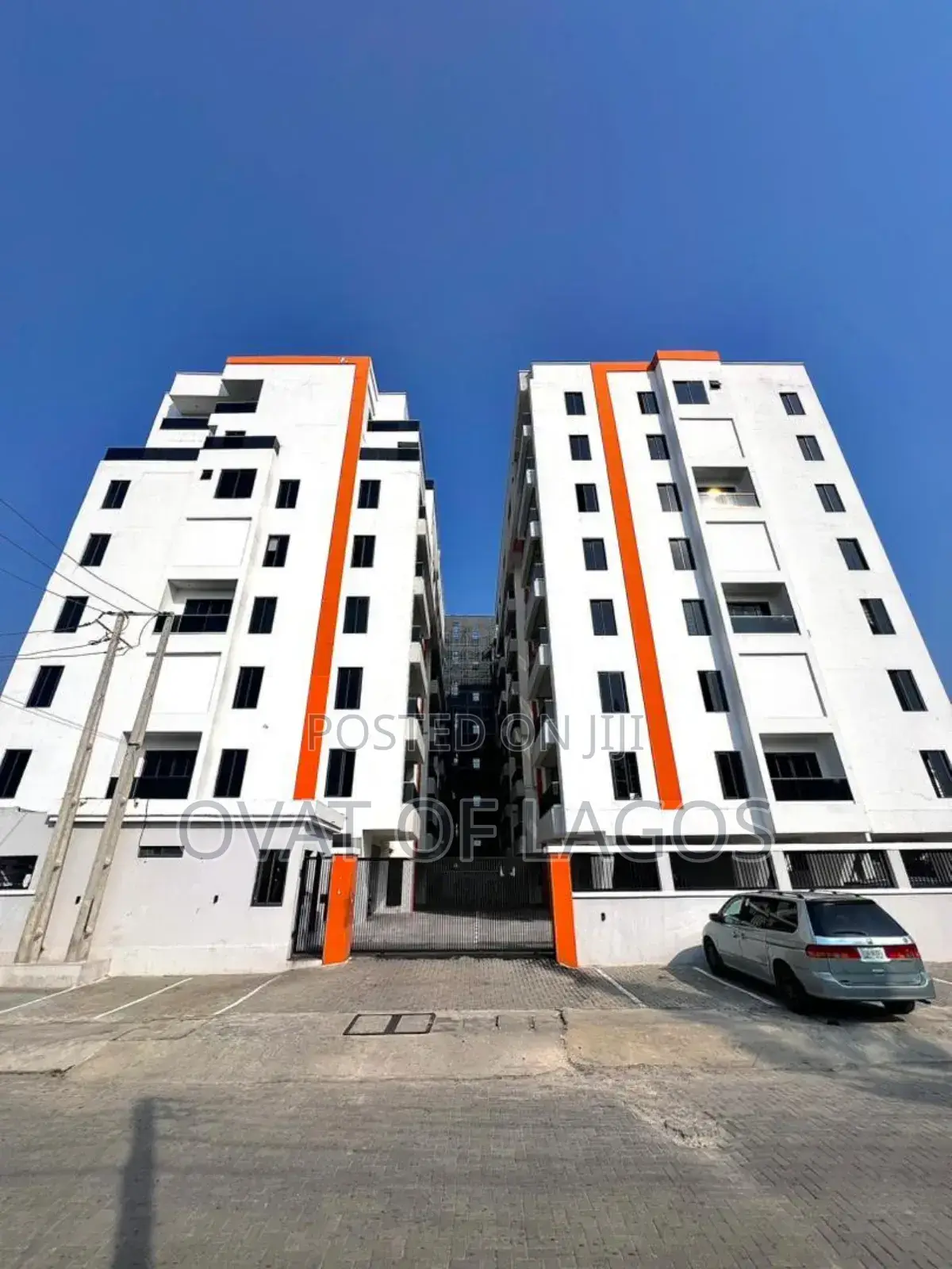 4bdrm House in Lekki Phase 1 for sale