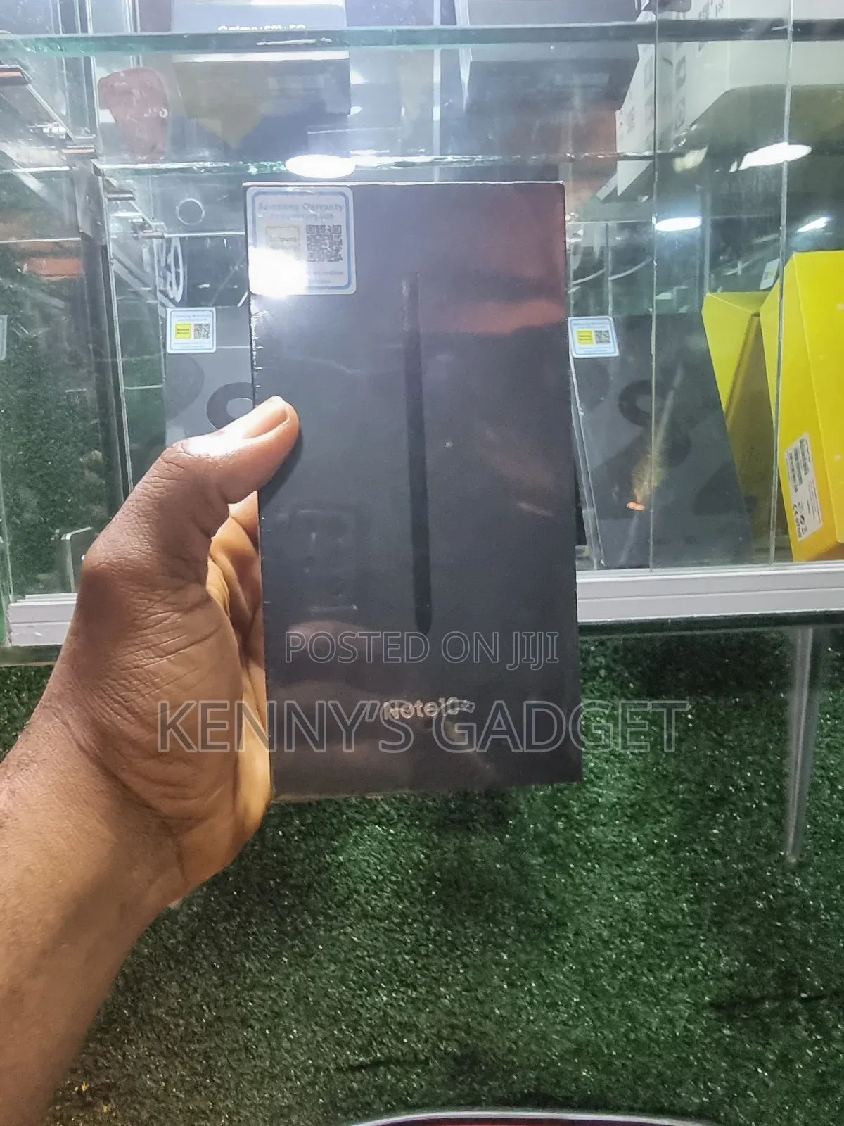 New Samsung Galaxy Note 10 Plus 512 GB