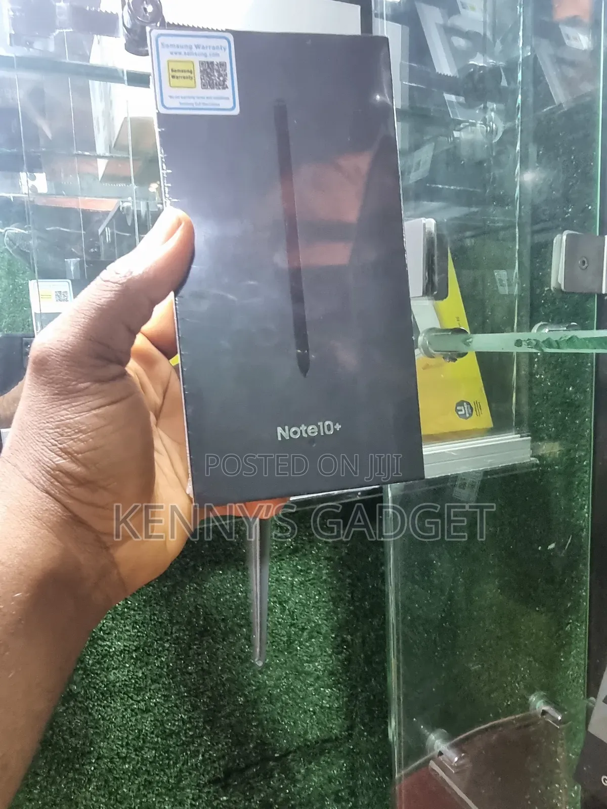 New Samsung Galaxy Note 10 Plus 512 GB