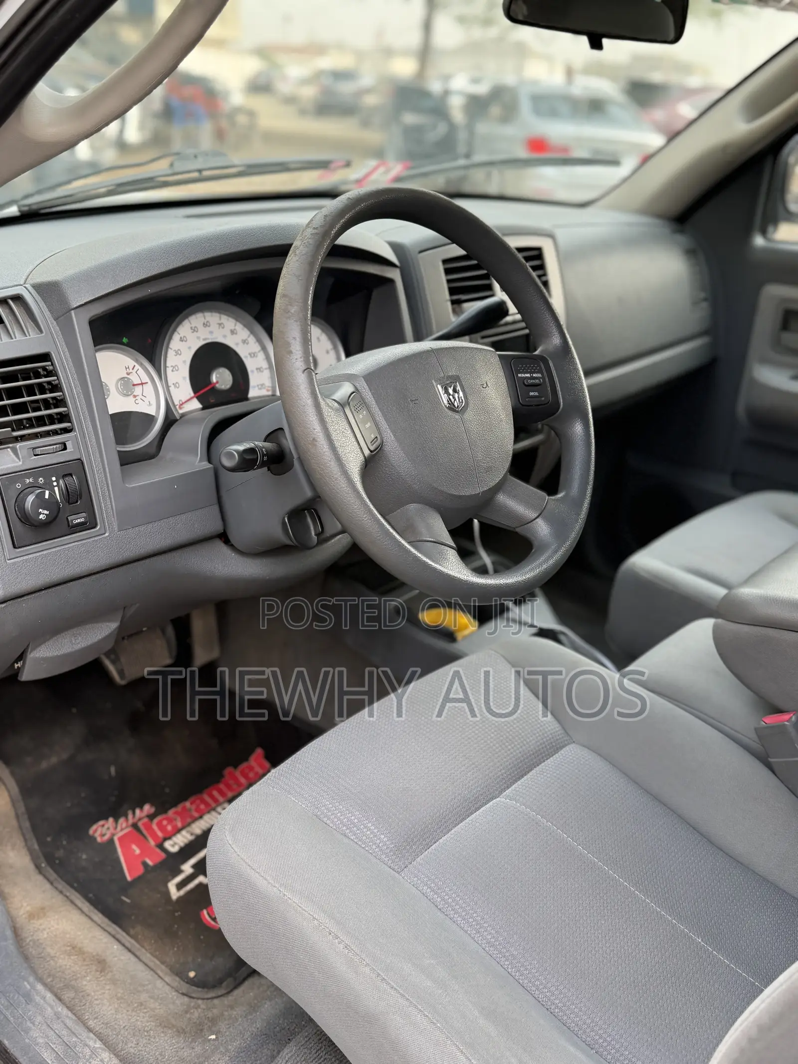 Dodge Dakota Quad Cab 4x4 2006 White
