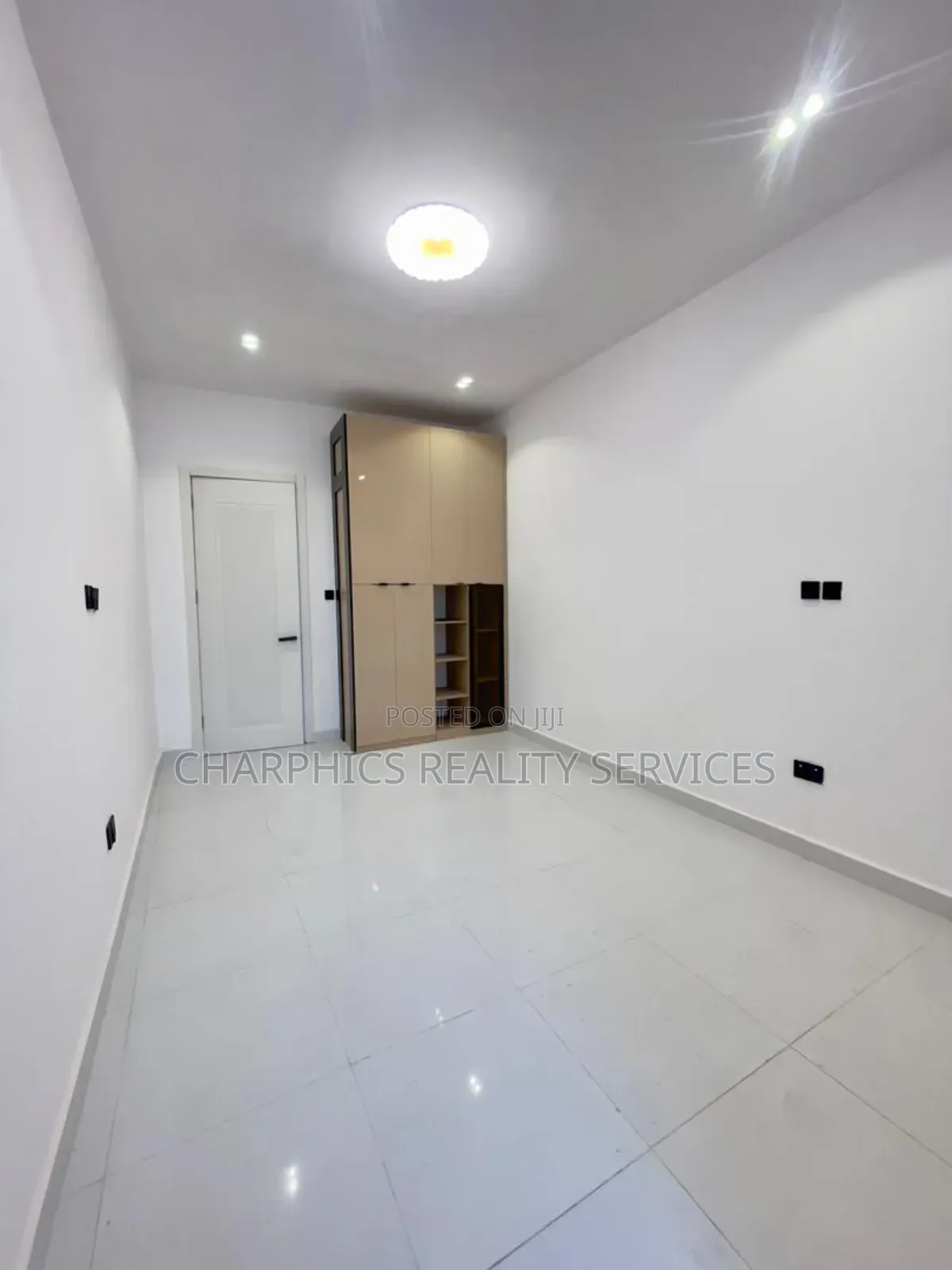 2bdrm Apartment in Ologolo for sale
