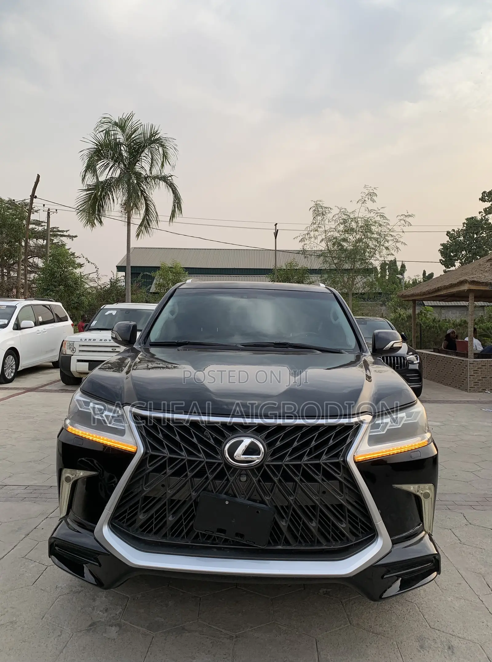 Lexus LX 570 2010 Black