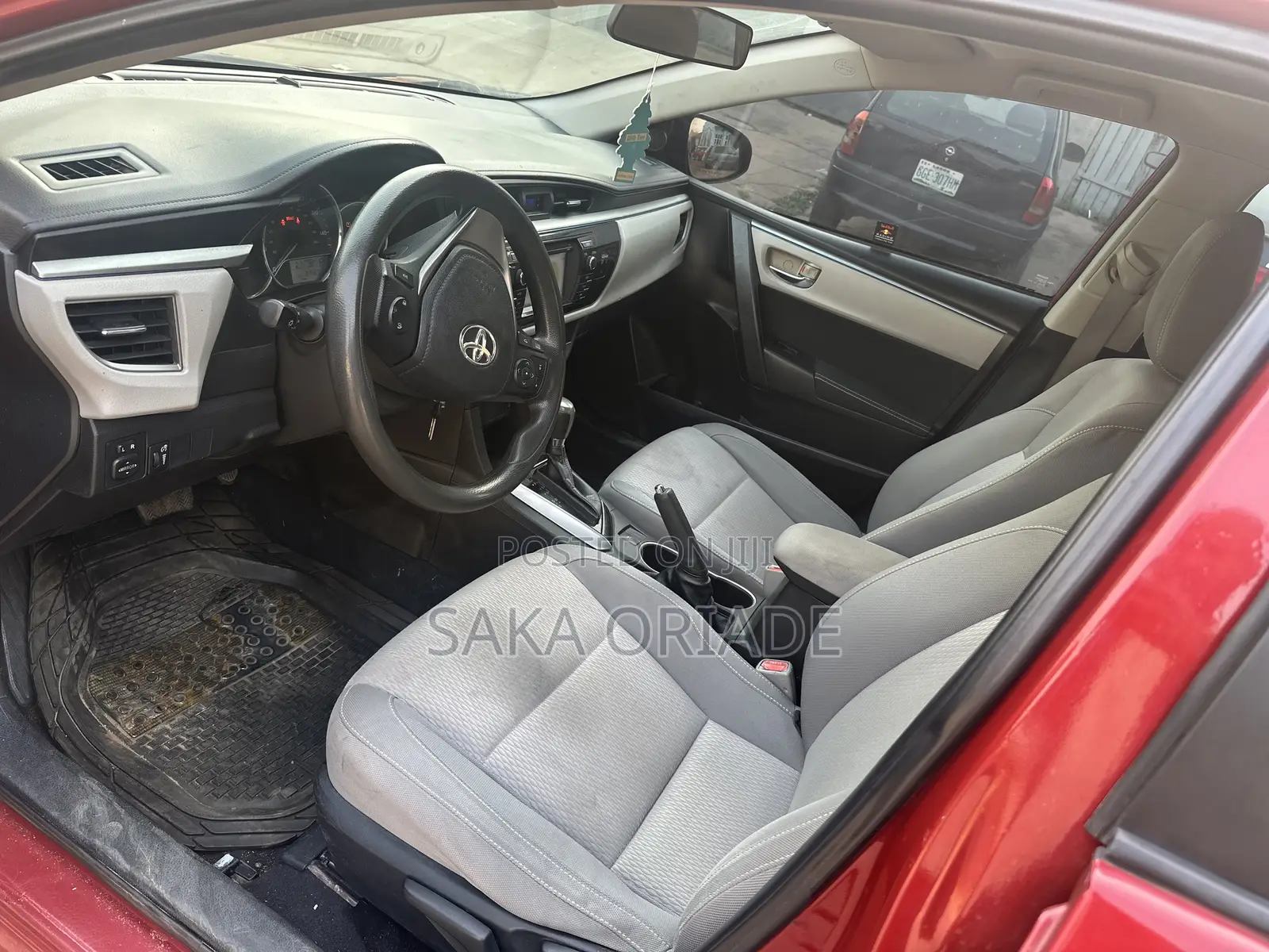 Toyota Corolla 2014 Red