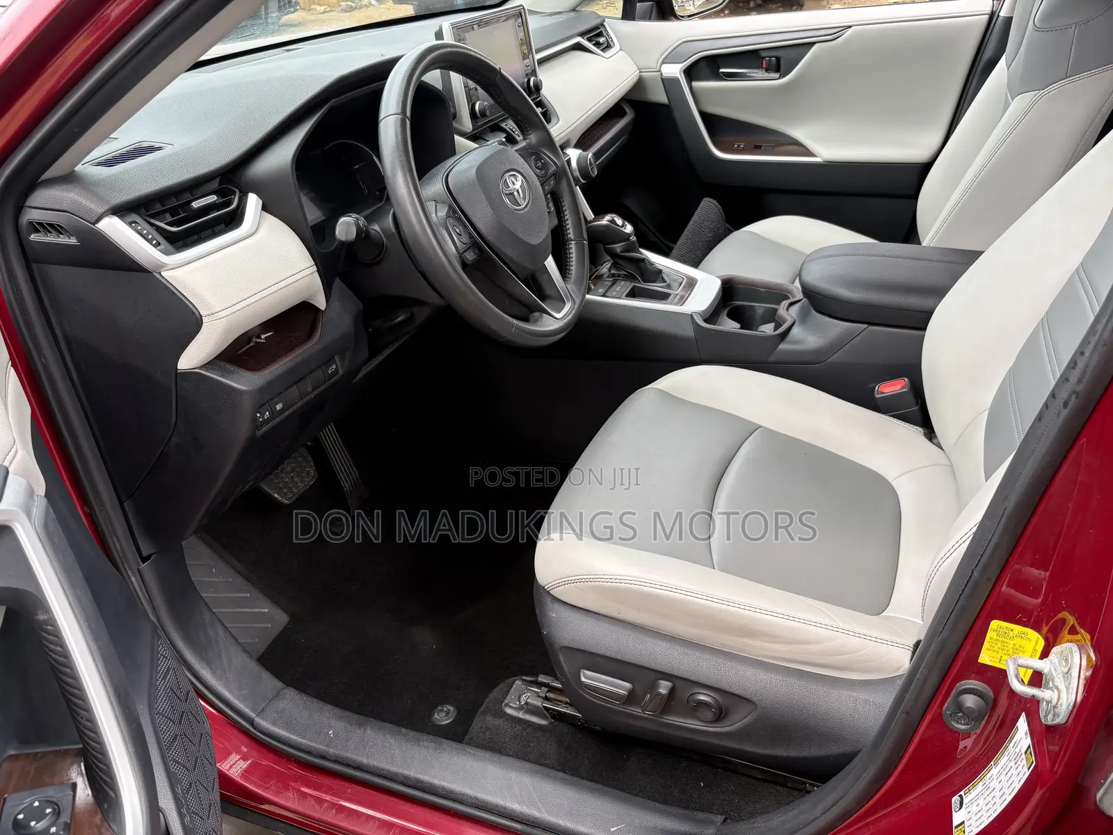 Toyota RAV4 Limited FWD 2020 Red