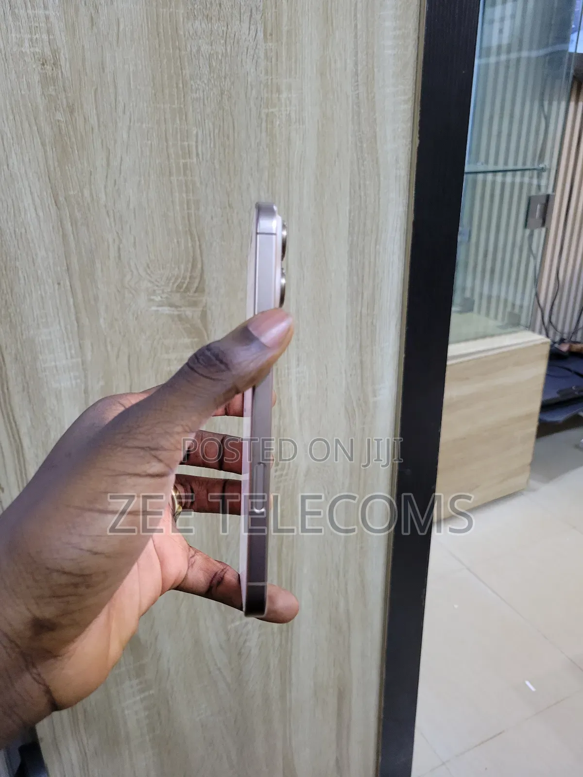 Apple iPhone 16 Pro Max 512 GB Gold