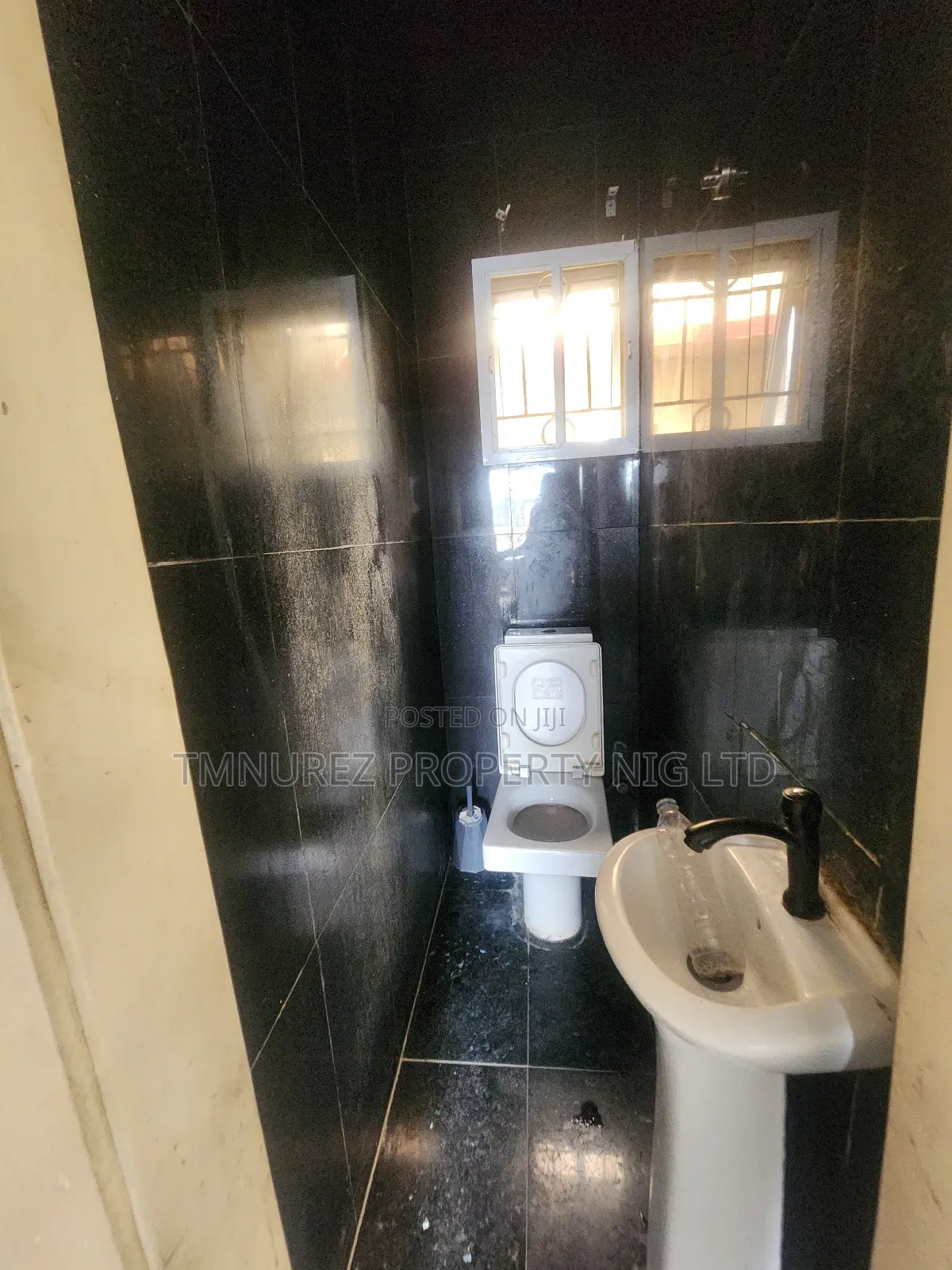 Bedroom Duplex for Rent Chevron