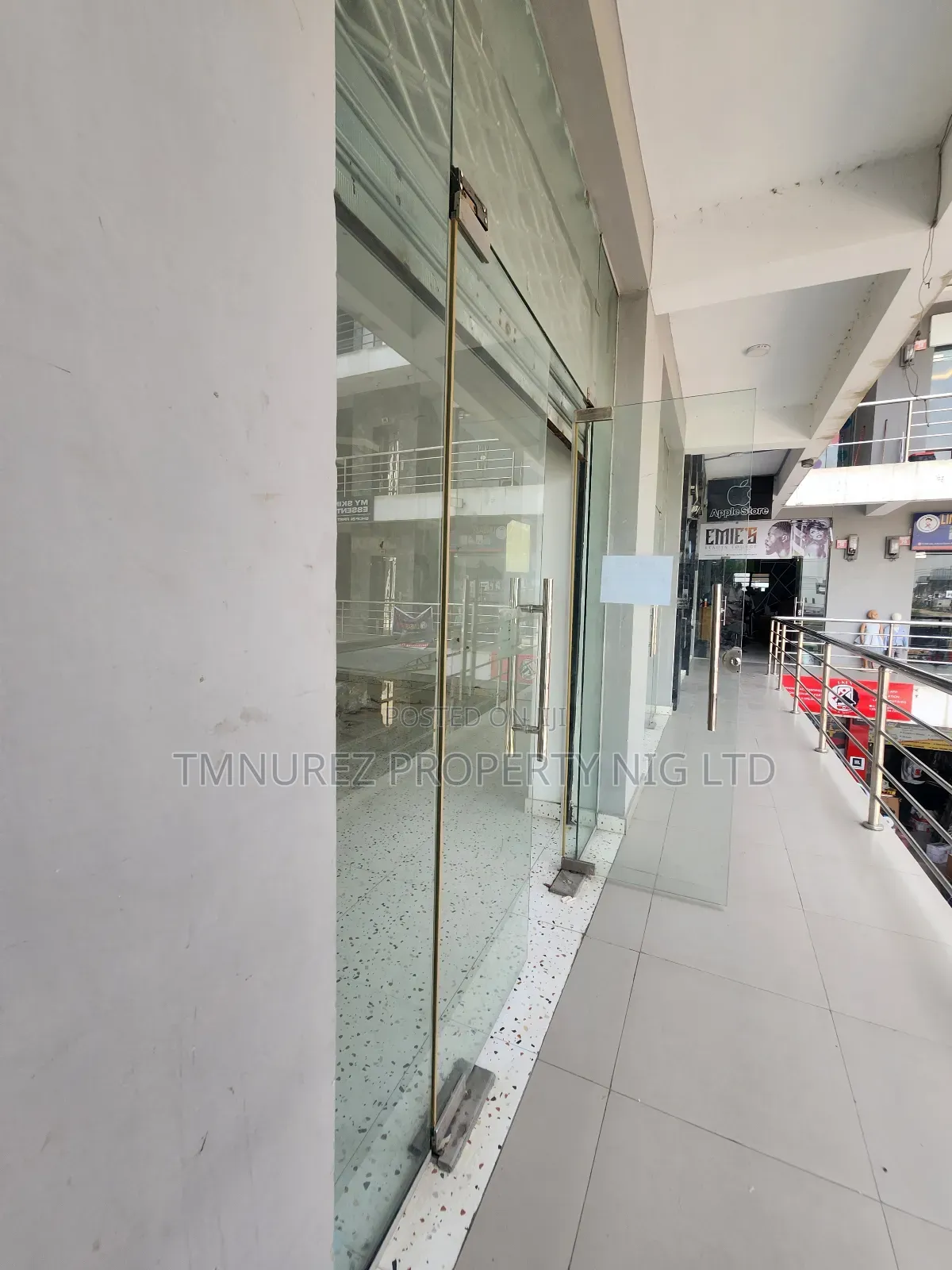 Shop for Rent at Orchard Road in a Very Busy Area