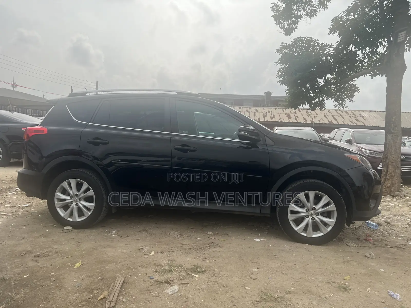 Toyota RAV4 Limited AWD (2.5L 4cyl 6A) 2016 Black