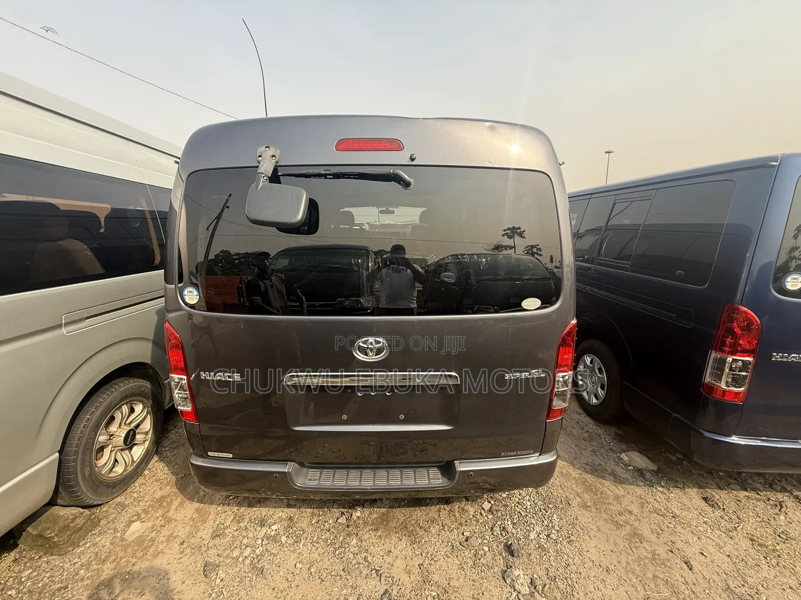 Toyota HiAce 2014 Grey