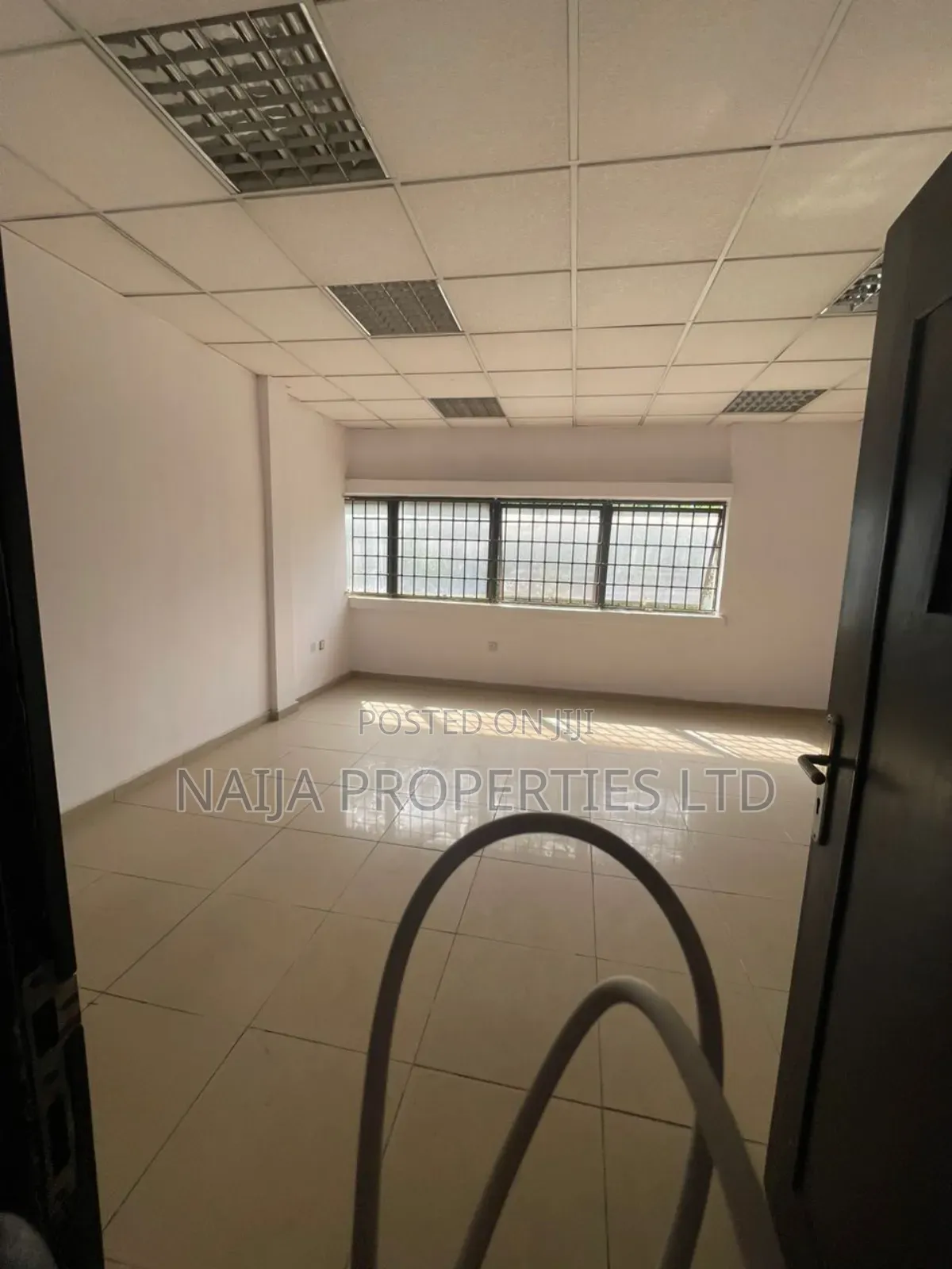 33sqm Office Space on Ground Floor at Victoria Island for Rent