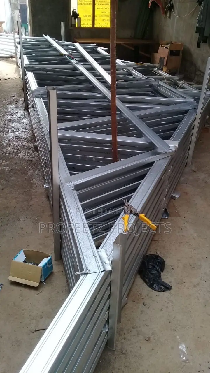 Light Gauge Roof Profile , Omega Profile Installation
