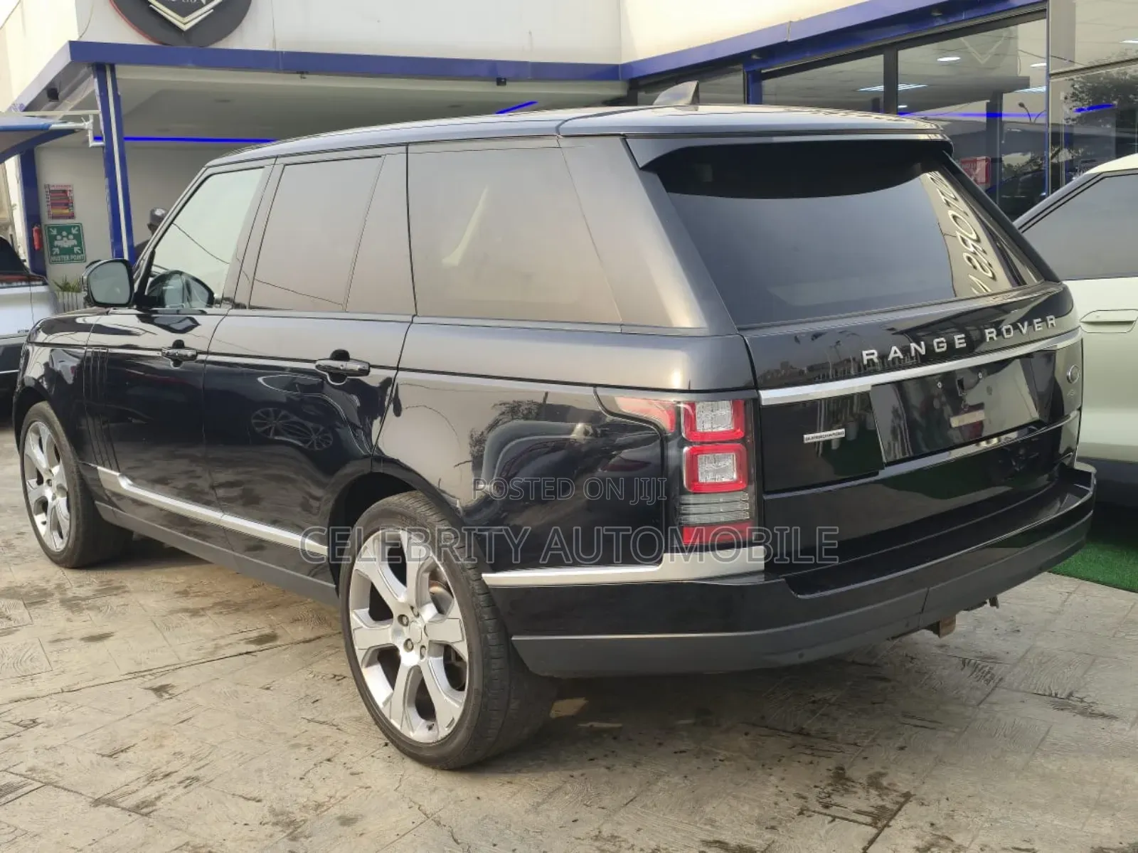 Land Rover Range Rover Vogue 2017 Black