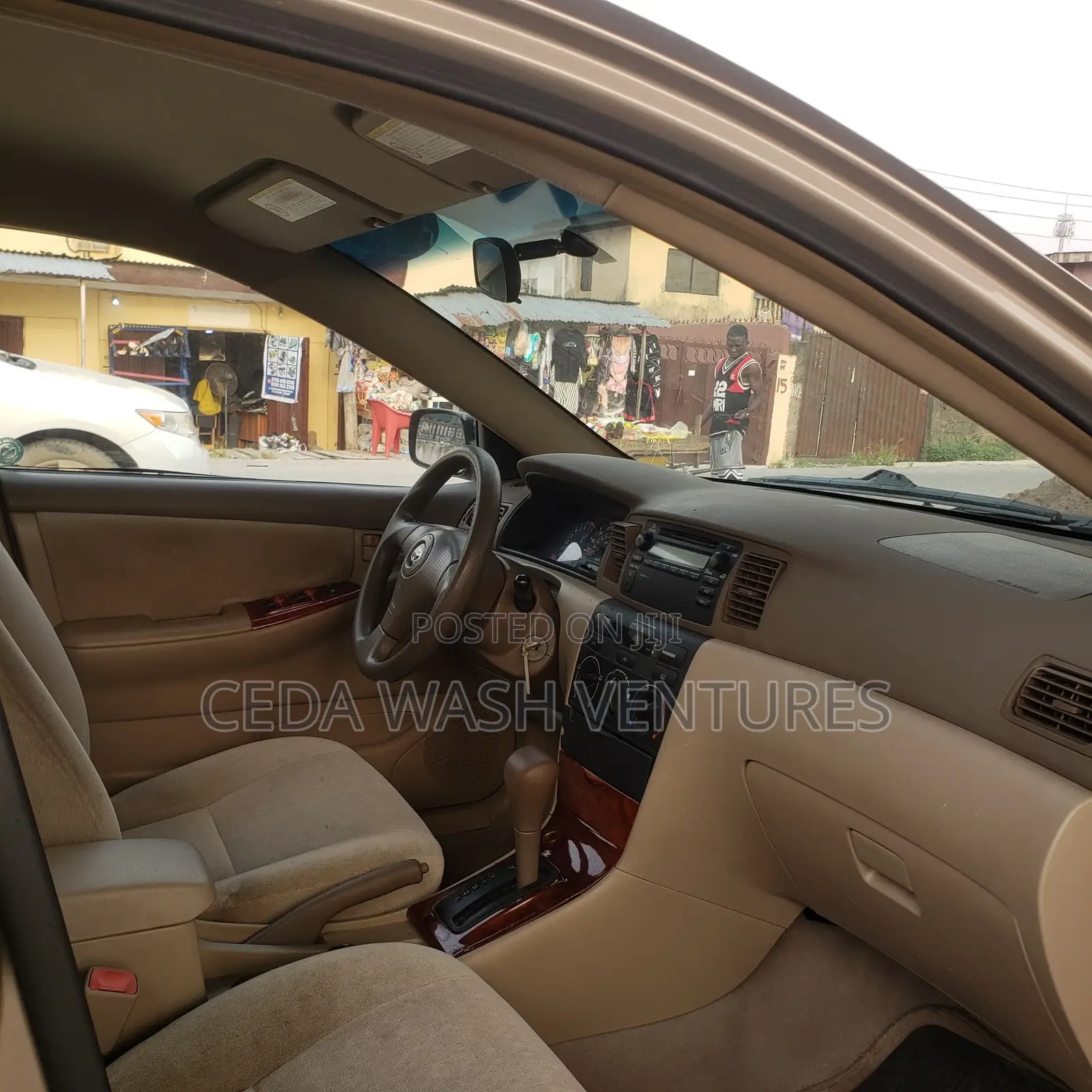 Toyota Corolla Sedan 2003 Gold
