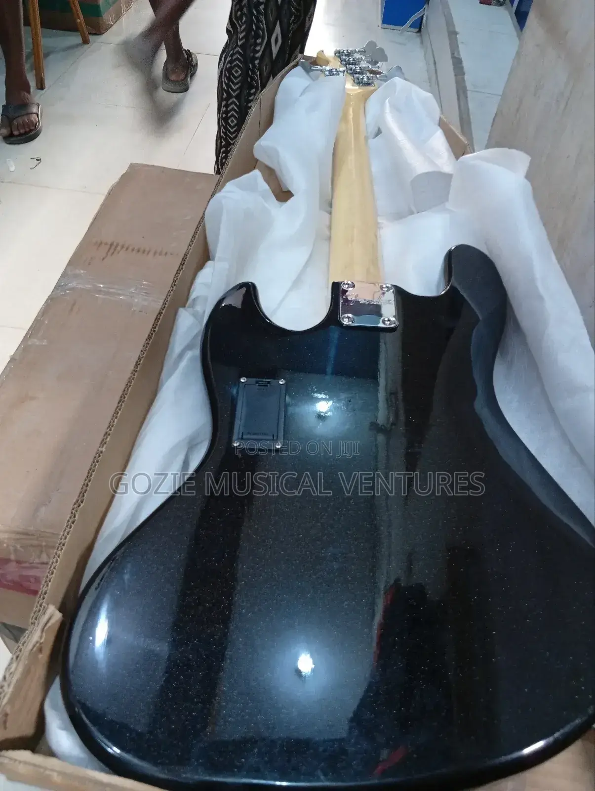 The Best Quality Fender Squeir Jazz Bass Guitar