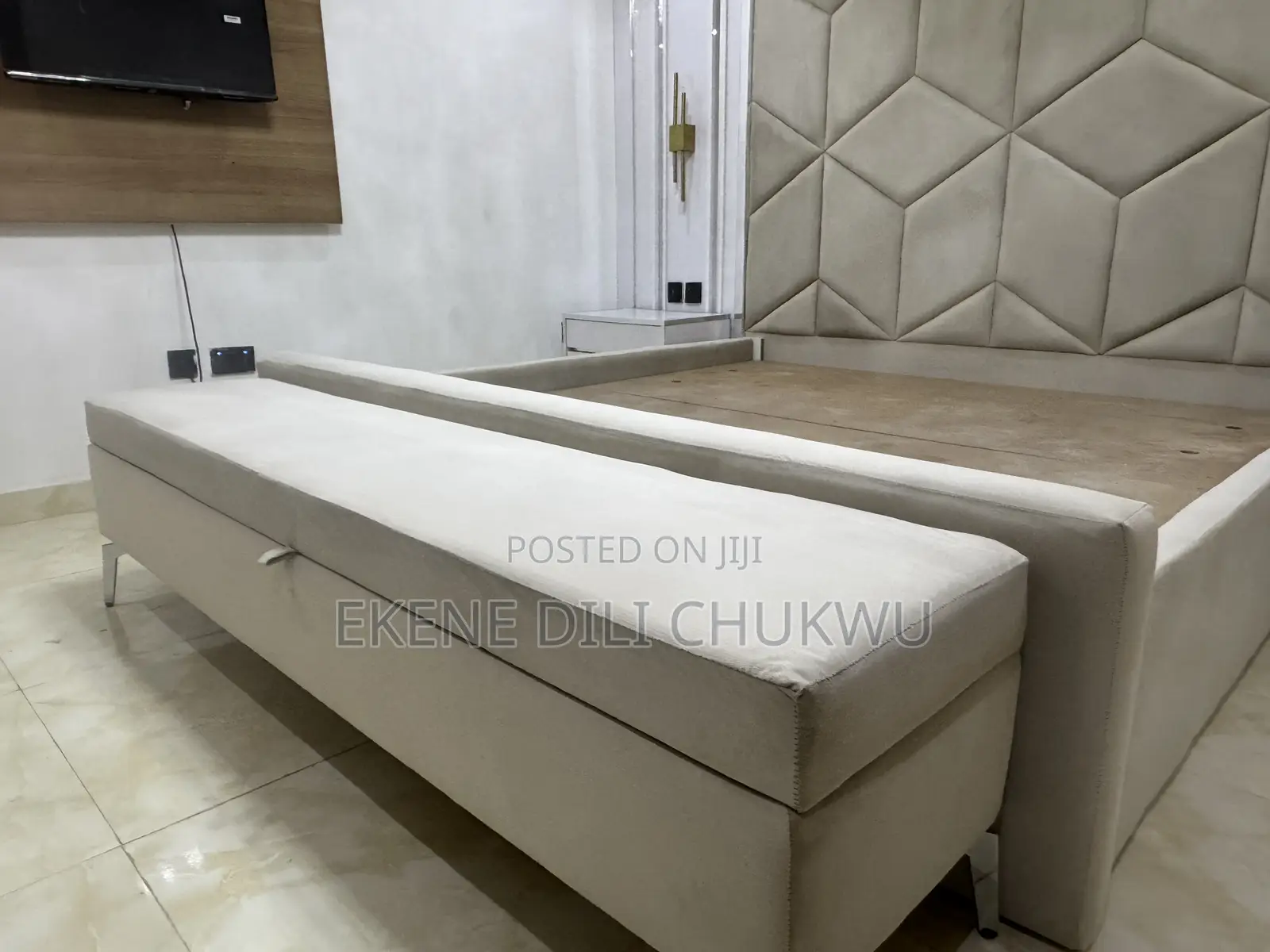Modern Upholstered Bed With Geometric Padded Headboard