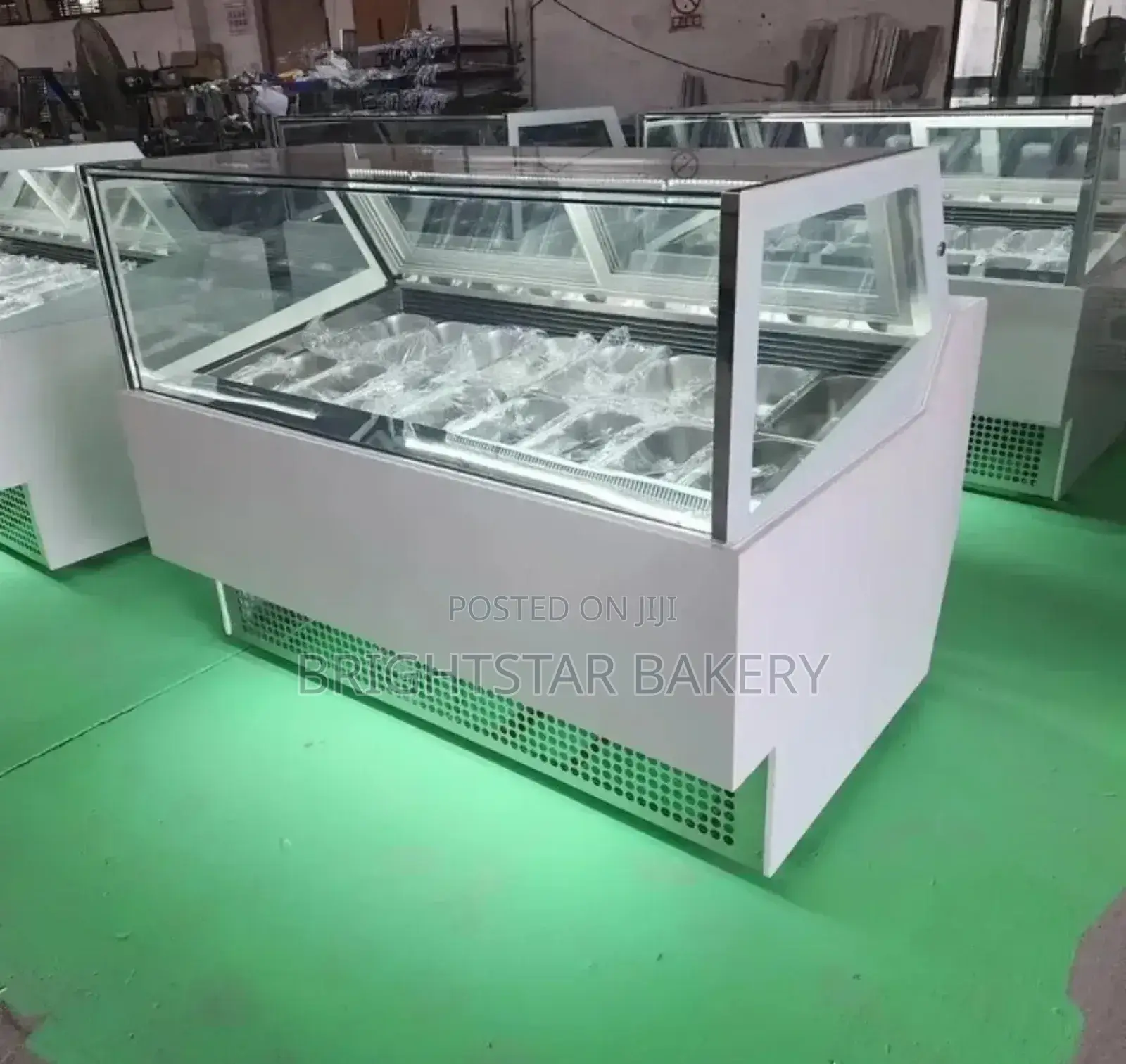 Ice Cream Display Chilar 10 Plates