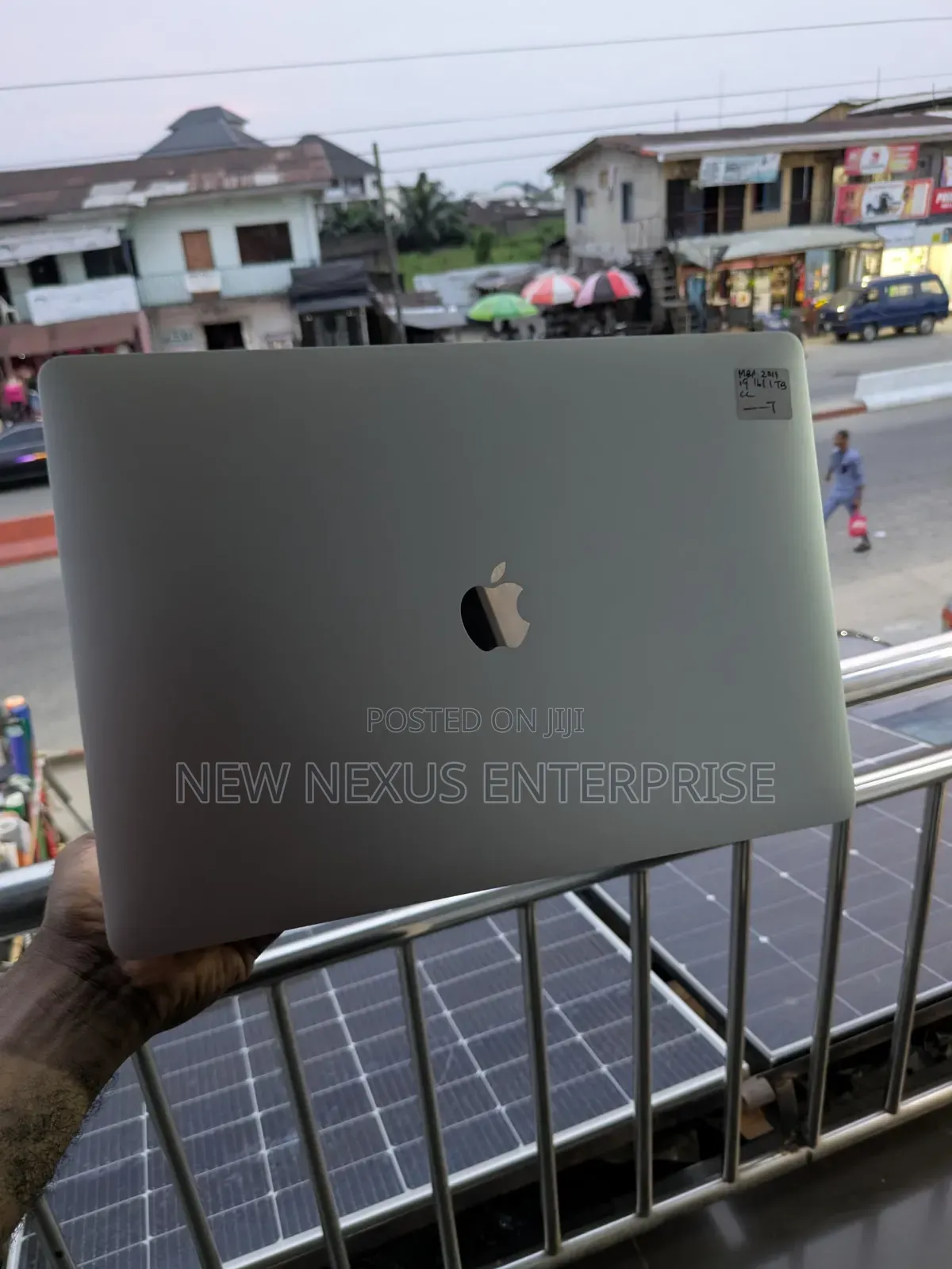 Laptop Apple MacBook Pro 2018 16GB Intel Core I9 SSD 1T