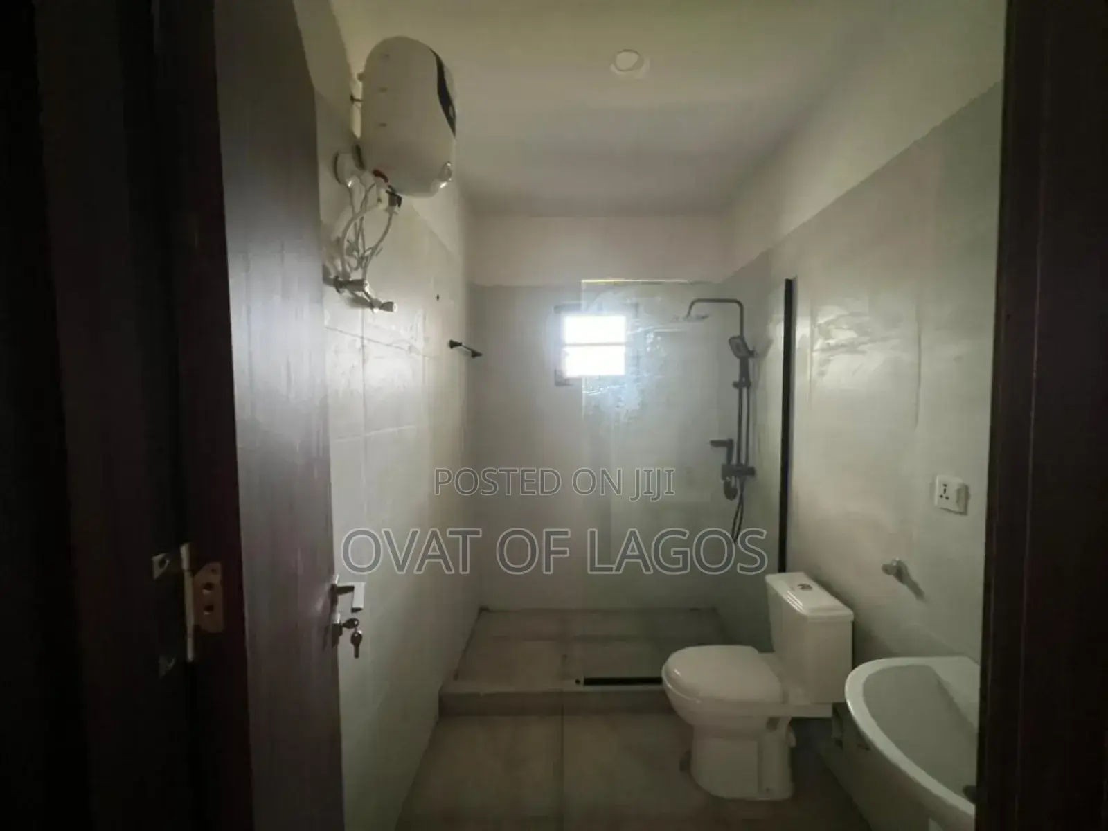 4bdrm Duplex in Lekki Phase 1 for rent
