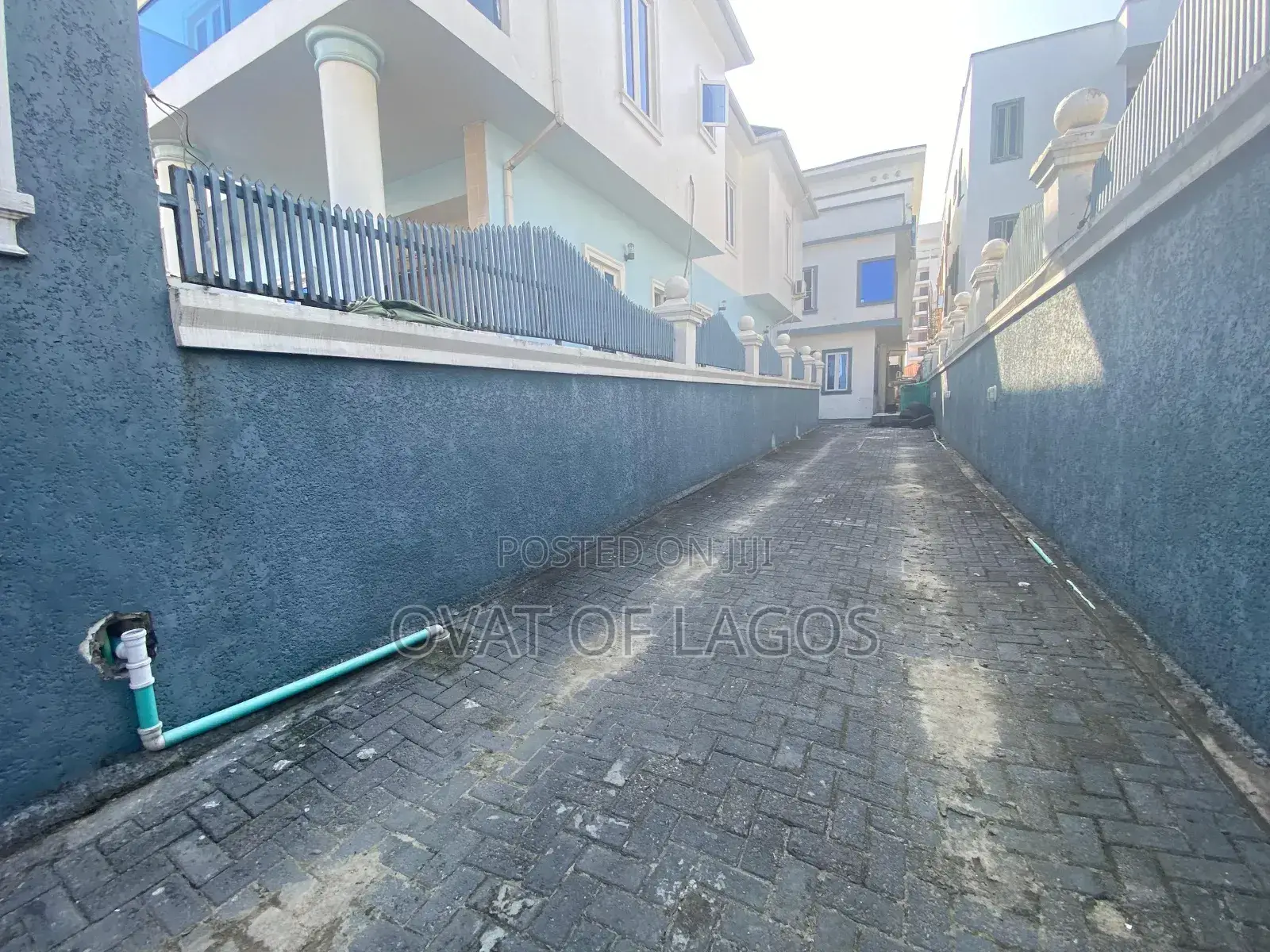 5bdrm Duplex in Lekki Phase 1 for sale
