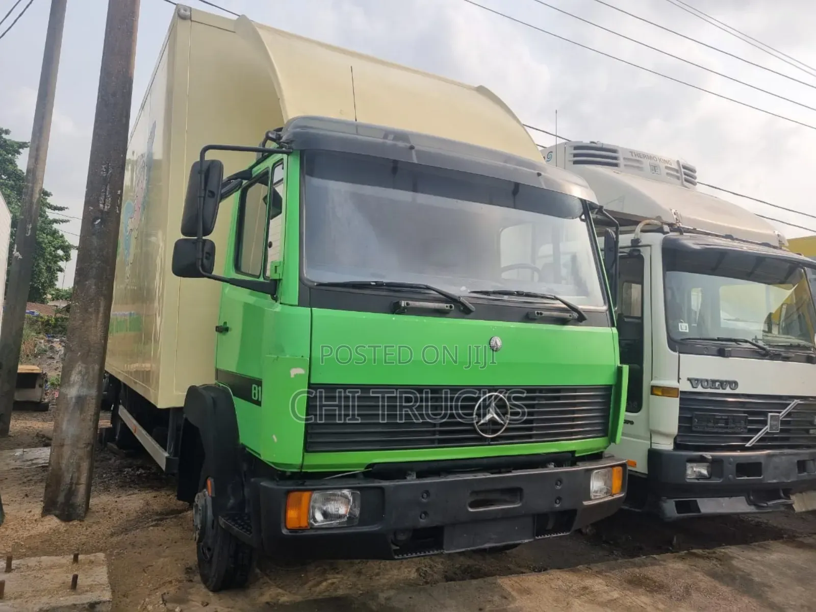 Mercedes 814 Container German Truck With Hydraulic